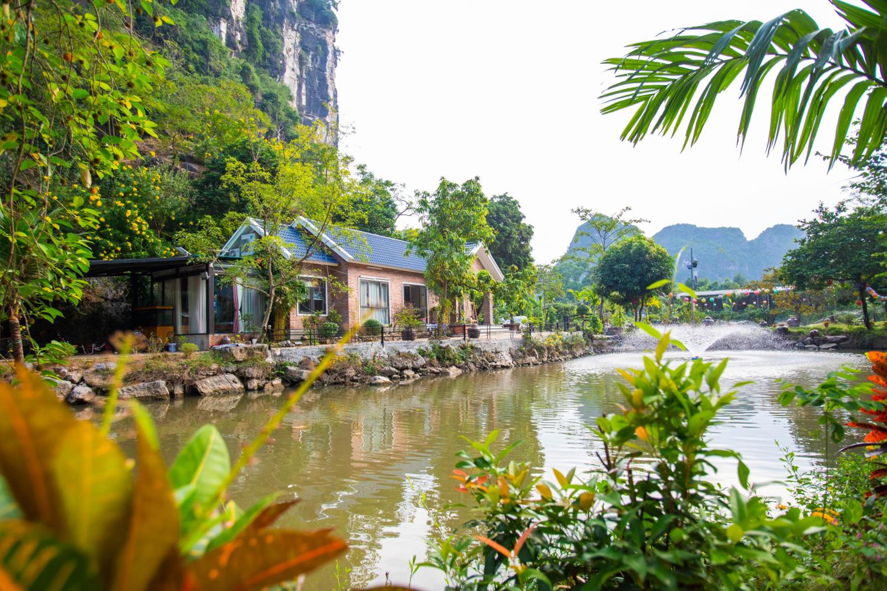 Hoang Minh Mountainside Villa