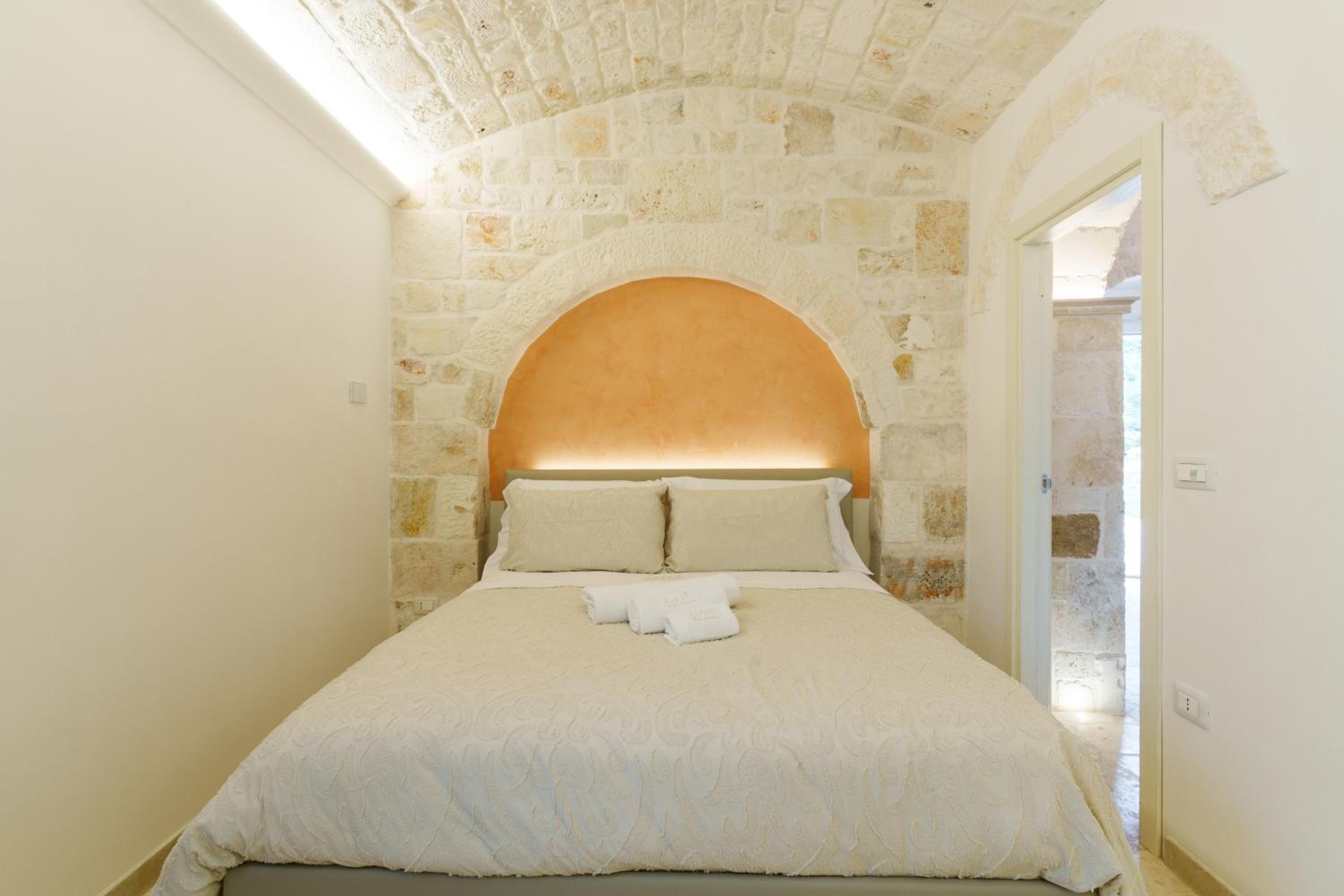 Trulli Petrantiqua con piscina