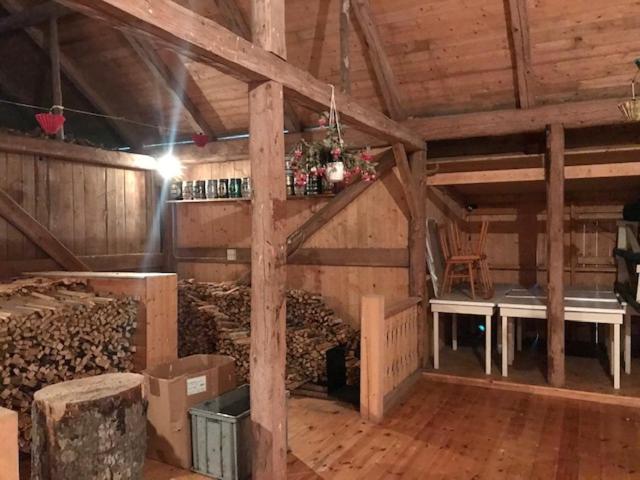 Hus Marie - schwedischer Waldhof in idyllischer Alleinlage mit Kamin