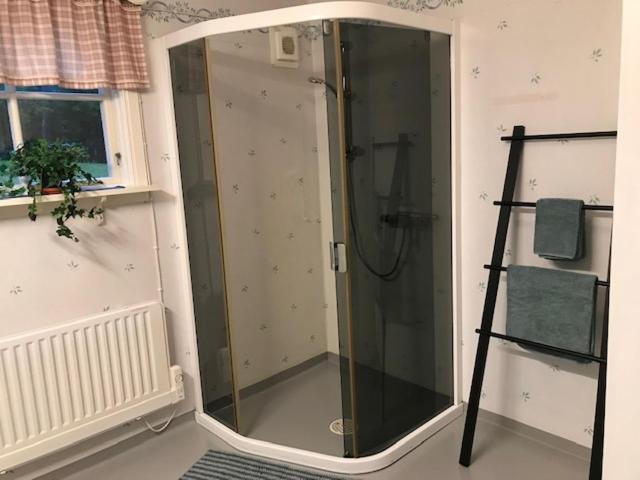 Hus Marie - schwedischer Waldhof in idyllischer Alleinlage mit Kamin