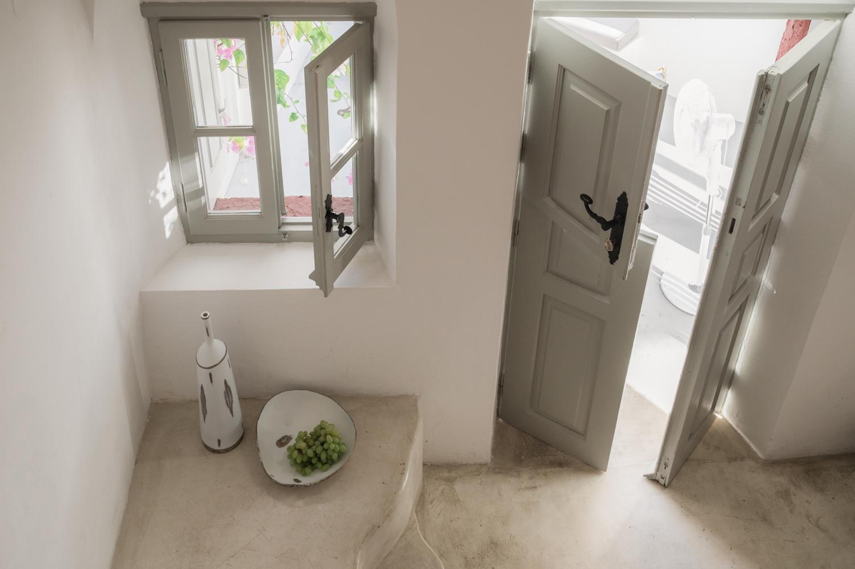 Kampanario Luxury Two-Bedroom Villa with Private Jacuzzi