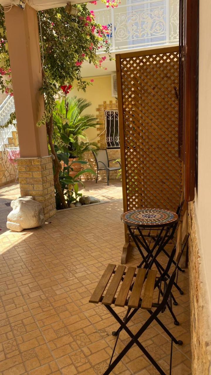 Photo 43