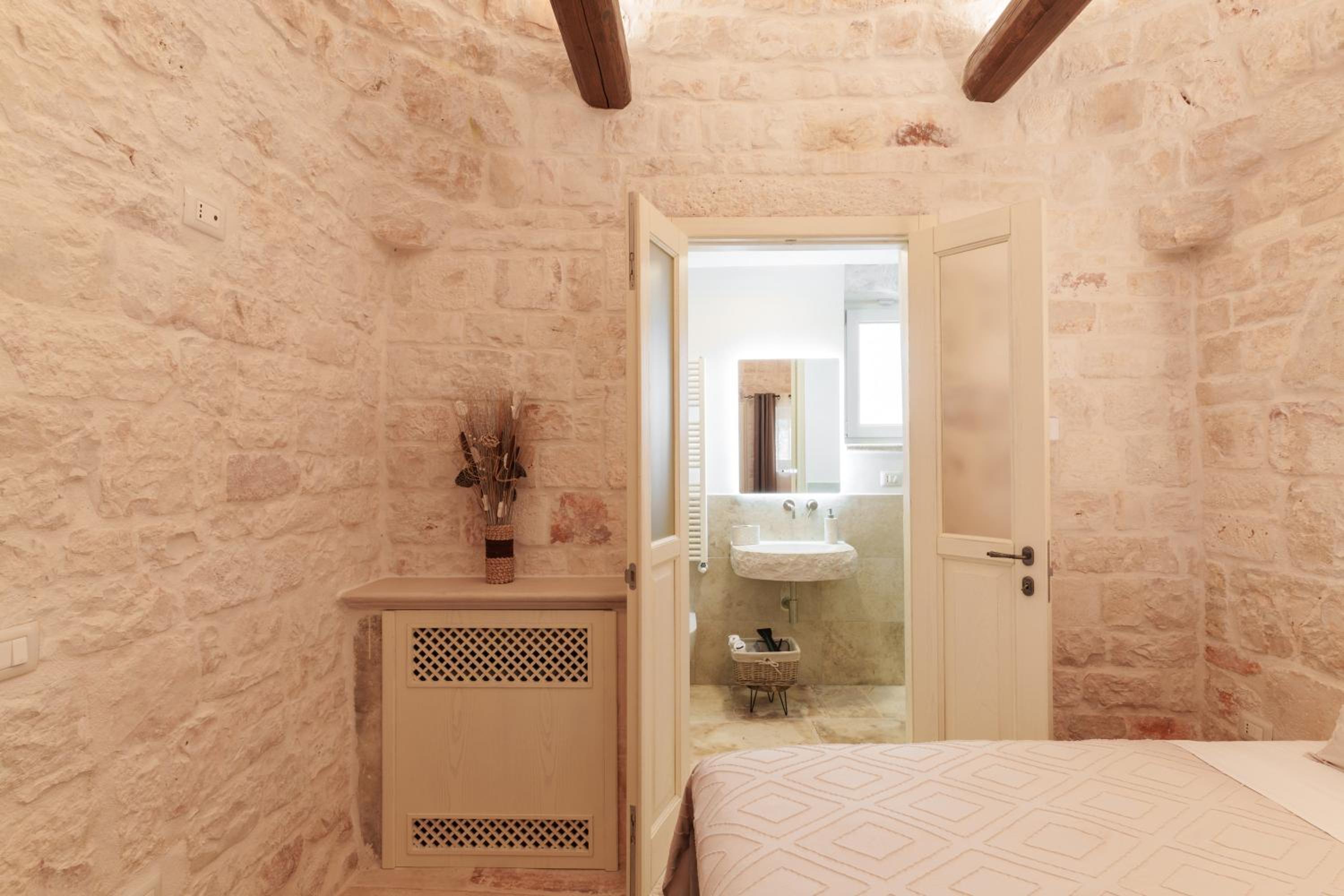 Trulli Petrantiqua con piscina