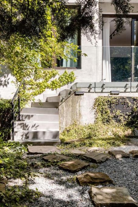 Sophisticated Gem in the Heart of Sofia