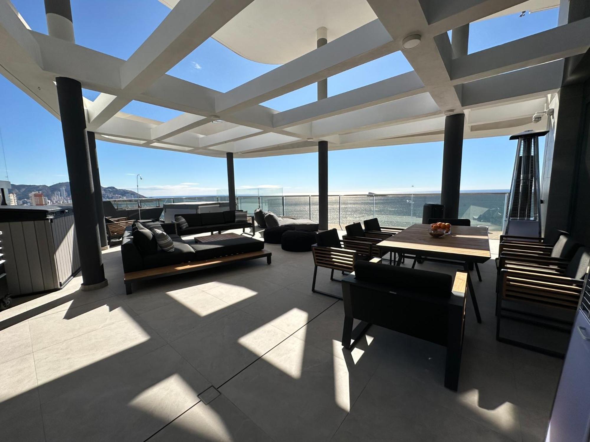 SUNSET CLIFFS VIP APARTMENT