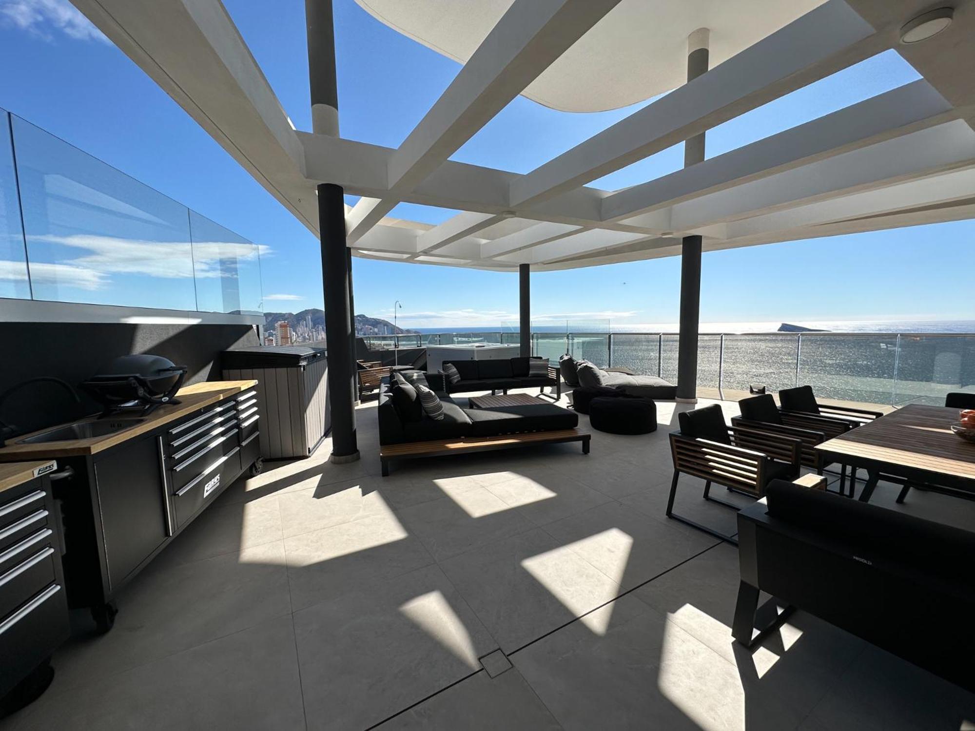 SUNSET CLIFFS VIP APARTMENT