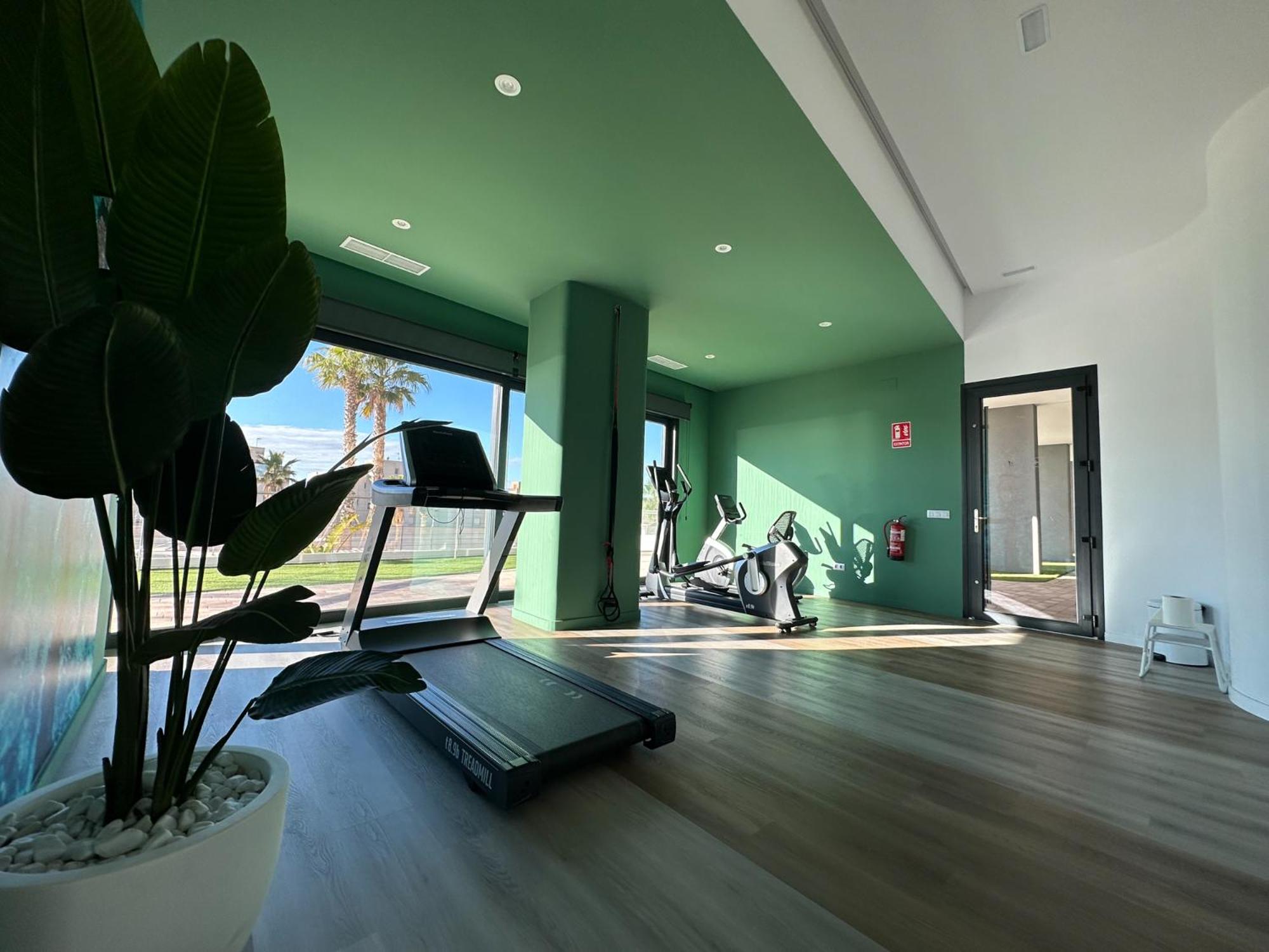 SUNSET CLIFFS VIP APARTMENT