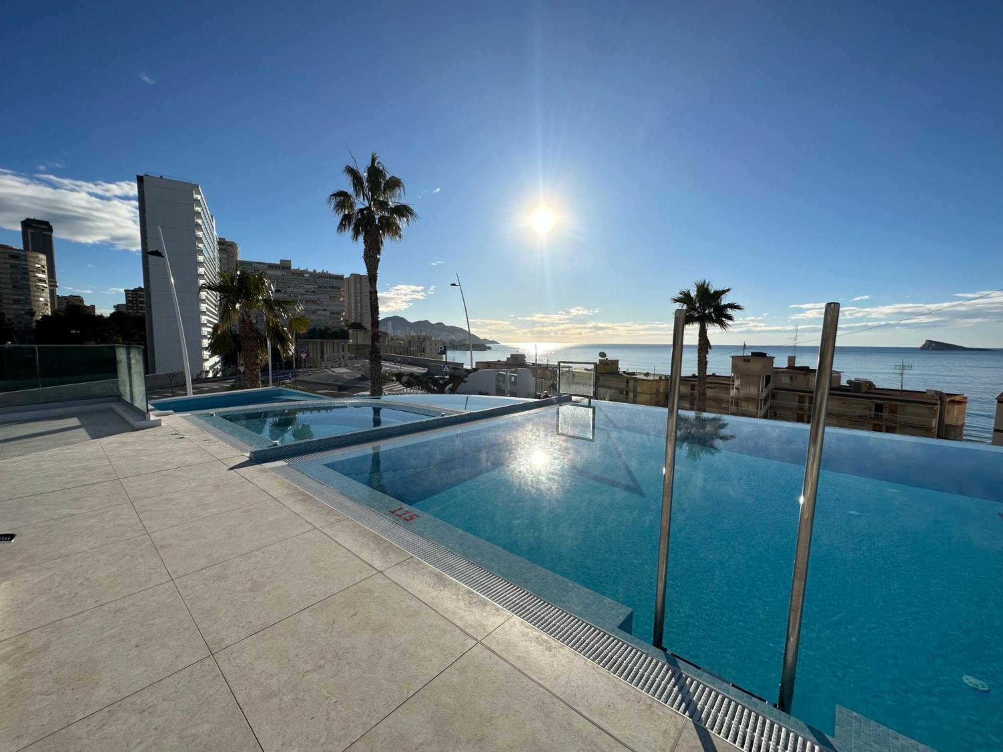 SUNSET CLIFFS VIP APARTMENT