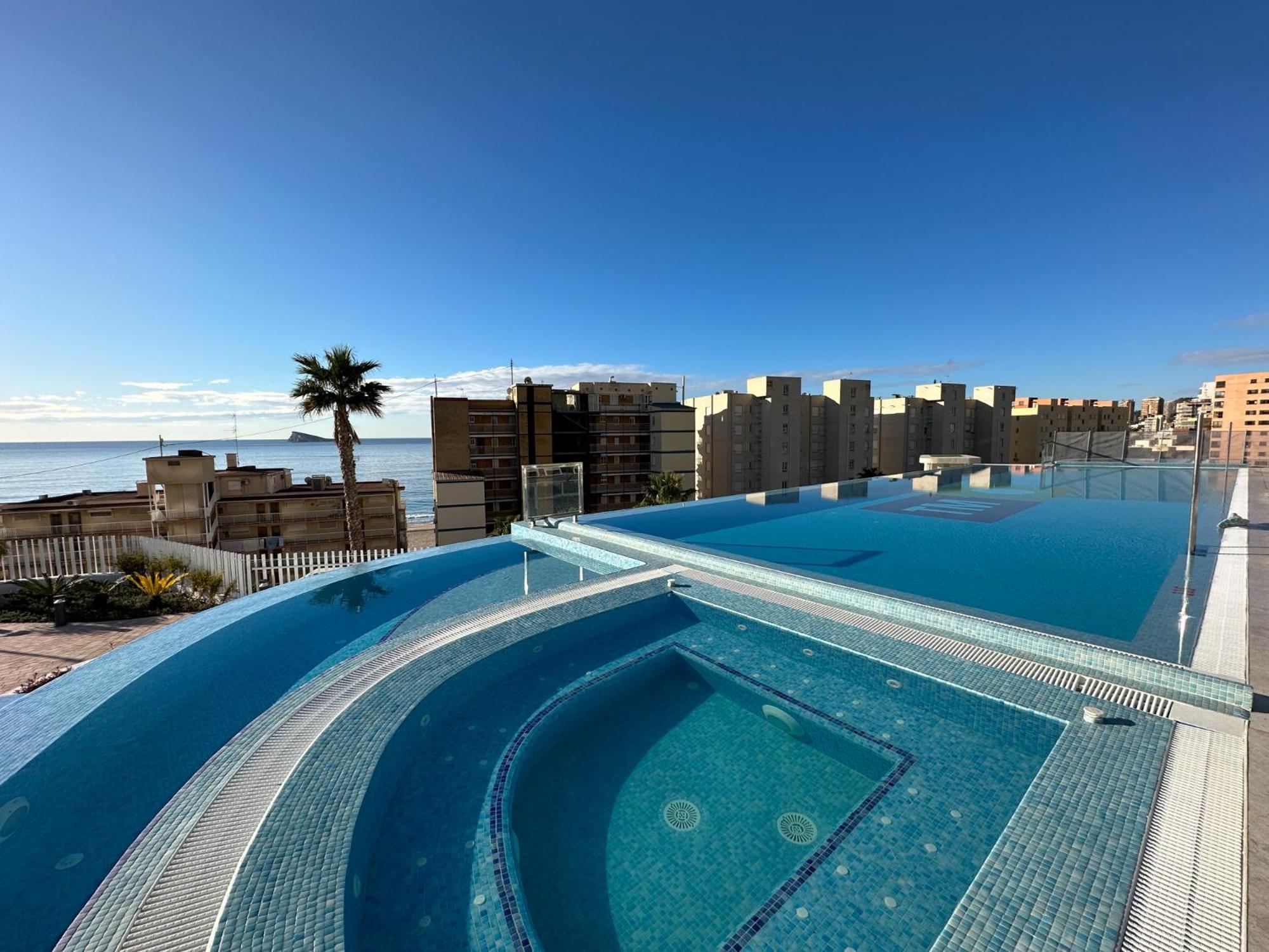 SUNSET CLIFFS VIP APARTMENT