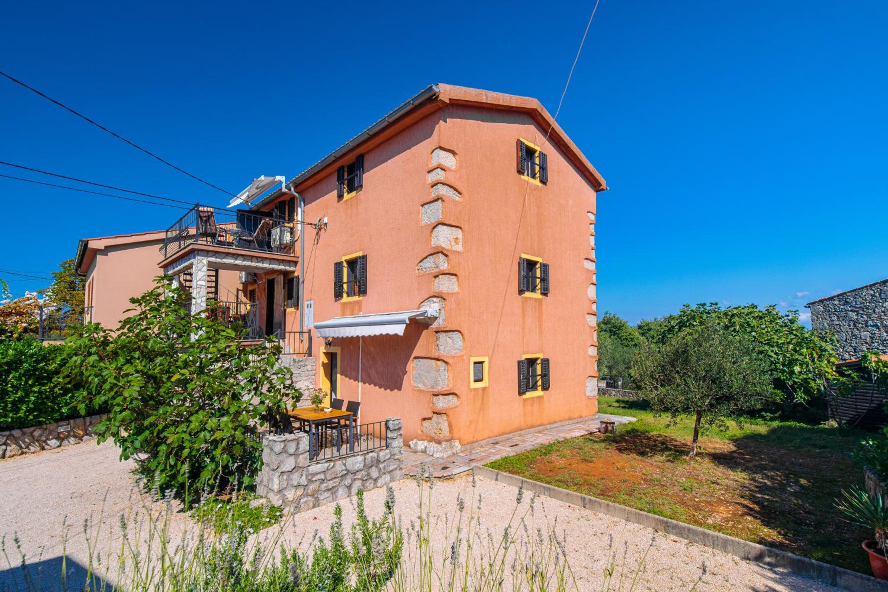 Apartments Lina