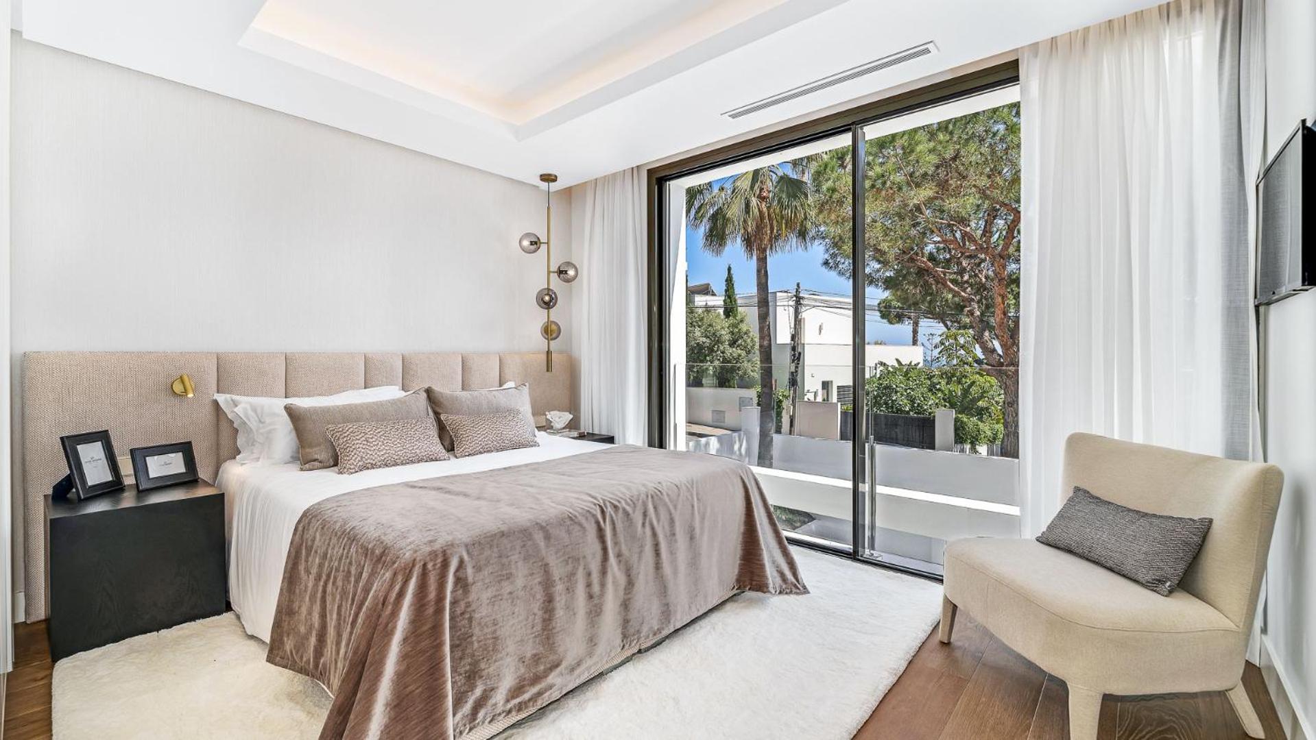 Villa exclusiva con piscina privada climatizada