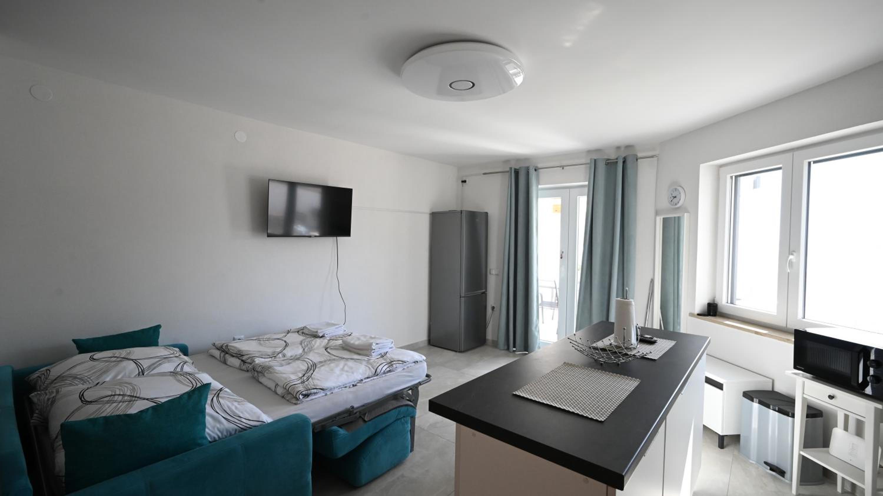 Casa Mira Apartments