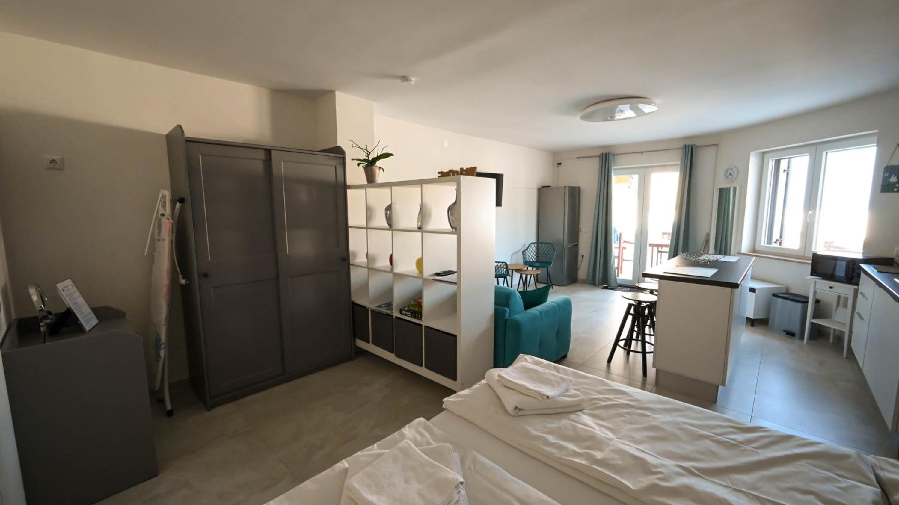 Casa Mira Apartments