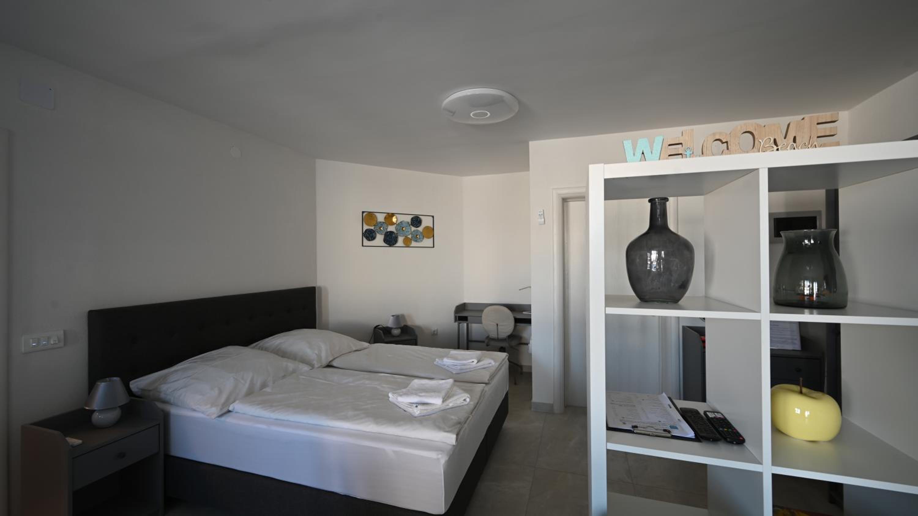 Casa Mira Apartments