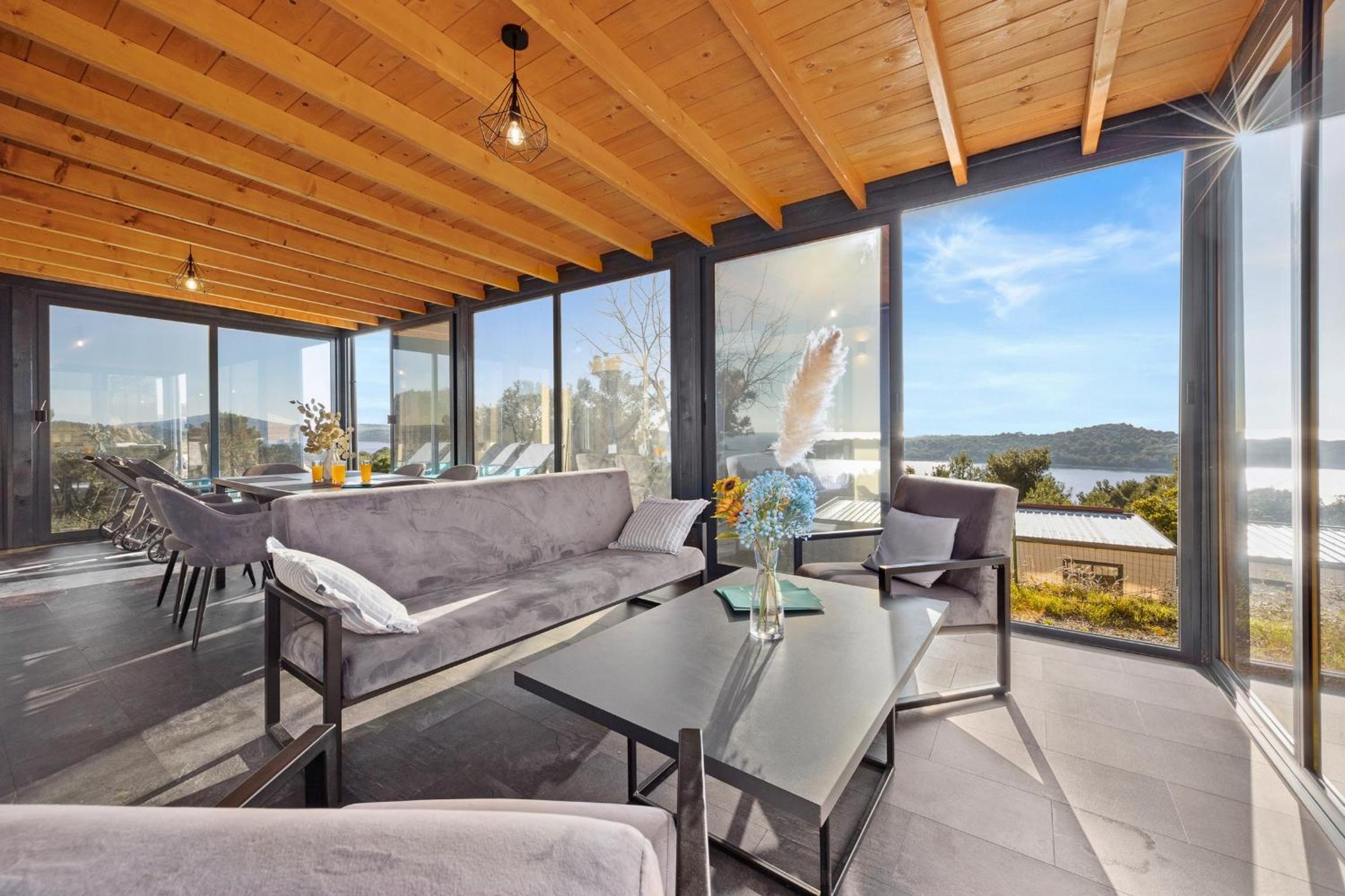 Kasthouse Luxury Nature Getaway