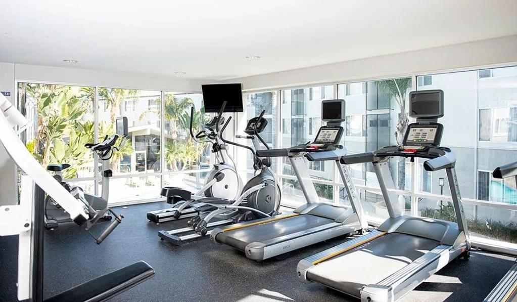 Burbank Vacations - Modern and Stylish Studio at 1200 Riverside in Burbank - Property Image 9