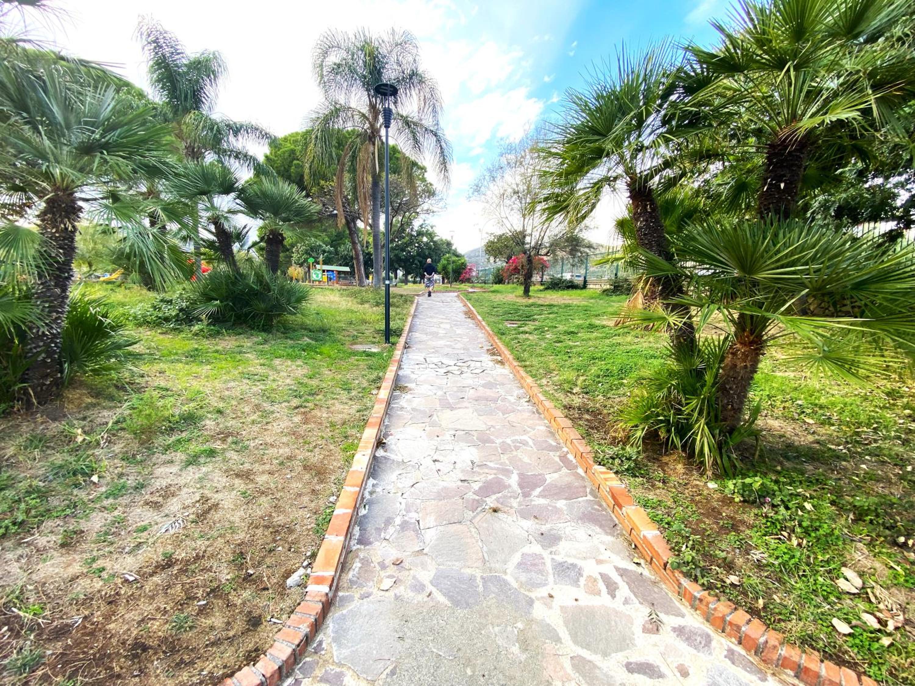 La Terrazza Bella Sicula en Furci Siculo — activities & amenities