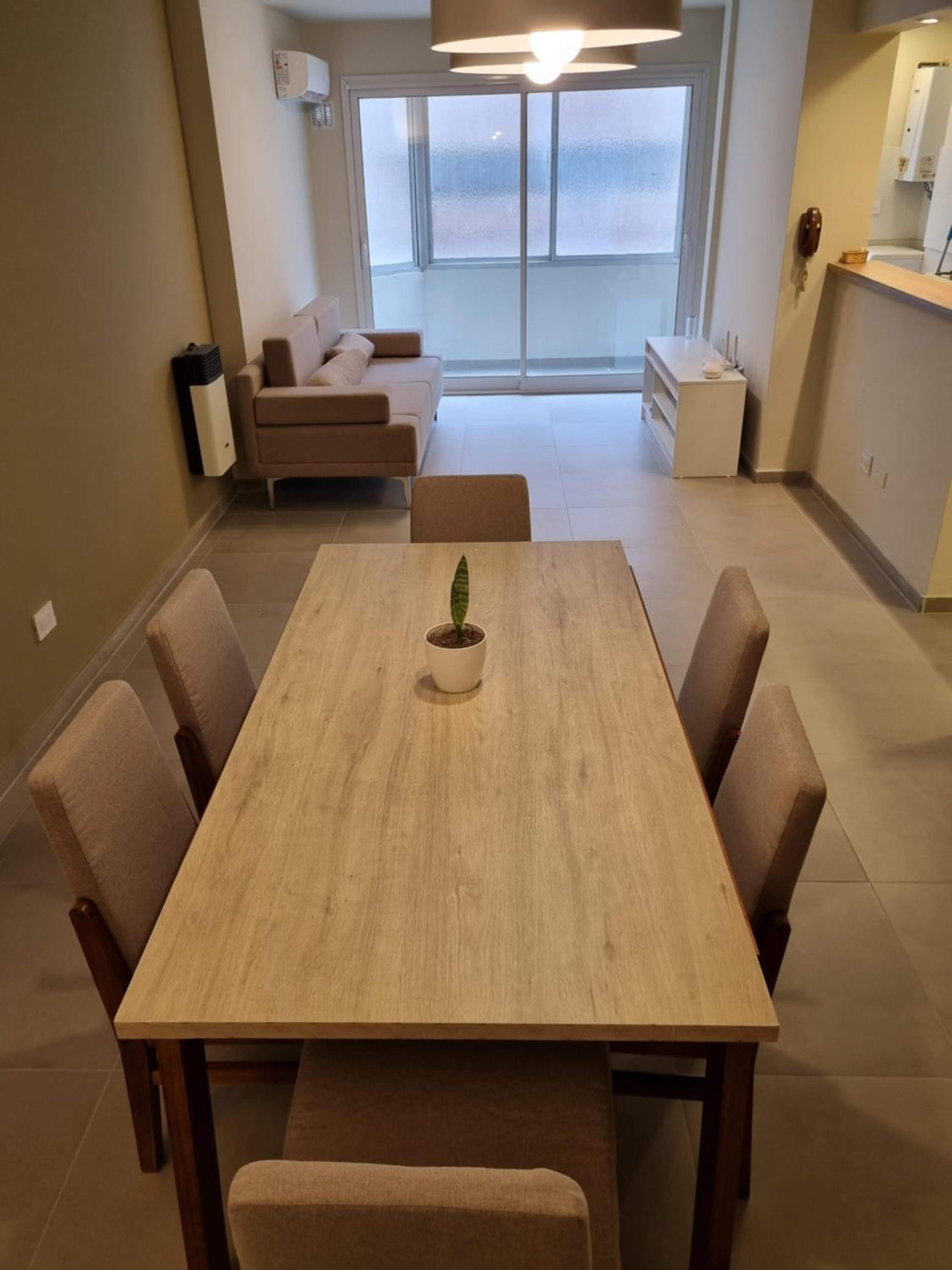 HERMOSO - CATEGORIA Departamento 90 m2 CENTRO con COCHERA opcional