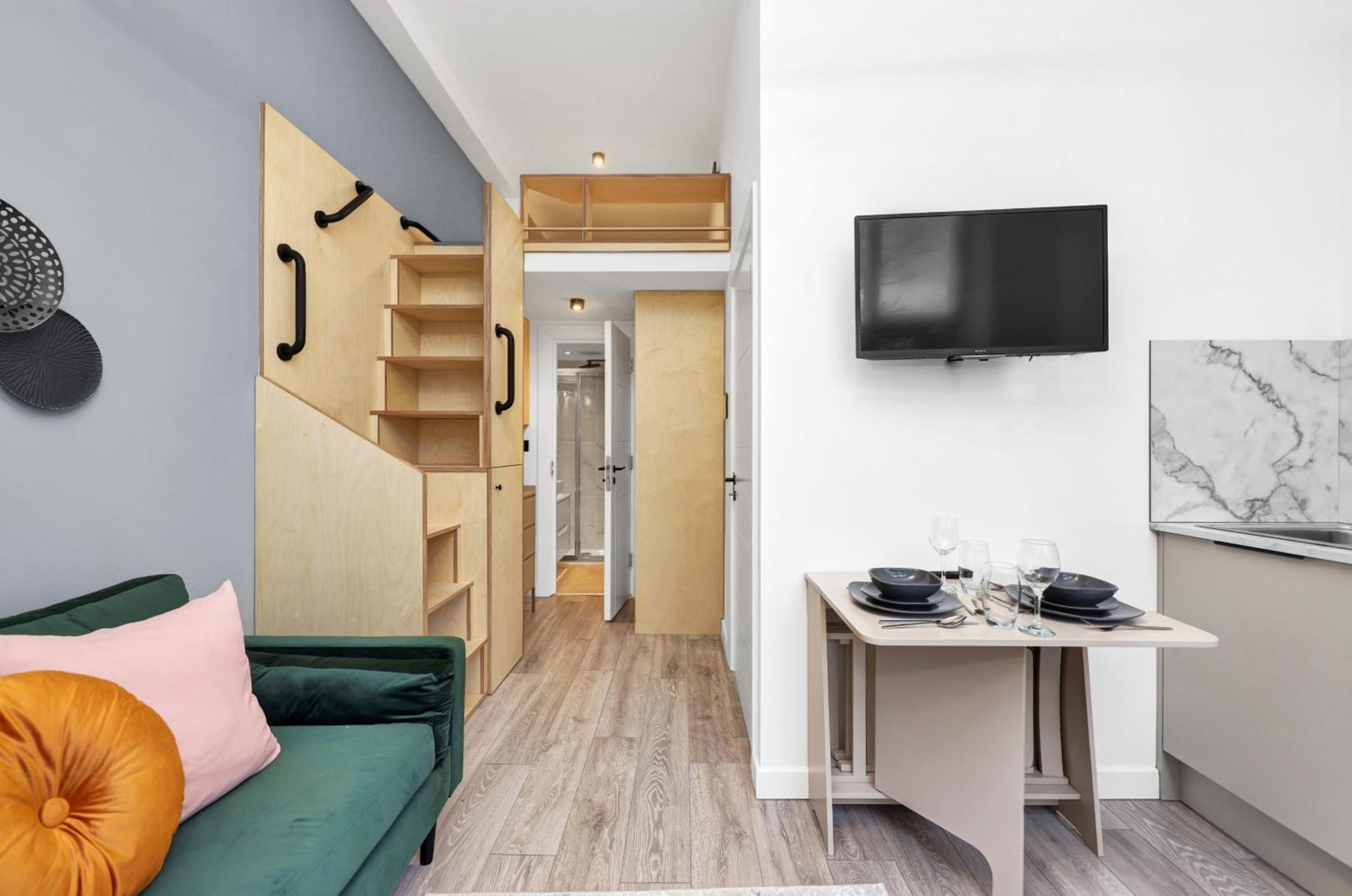 Hilldrop Apartments Short Term Rental & Flexible Renting Islington with Free WiFi, Parking & Garden