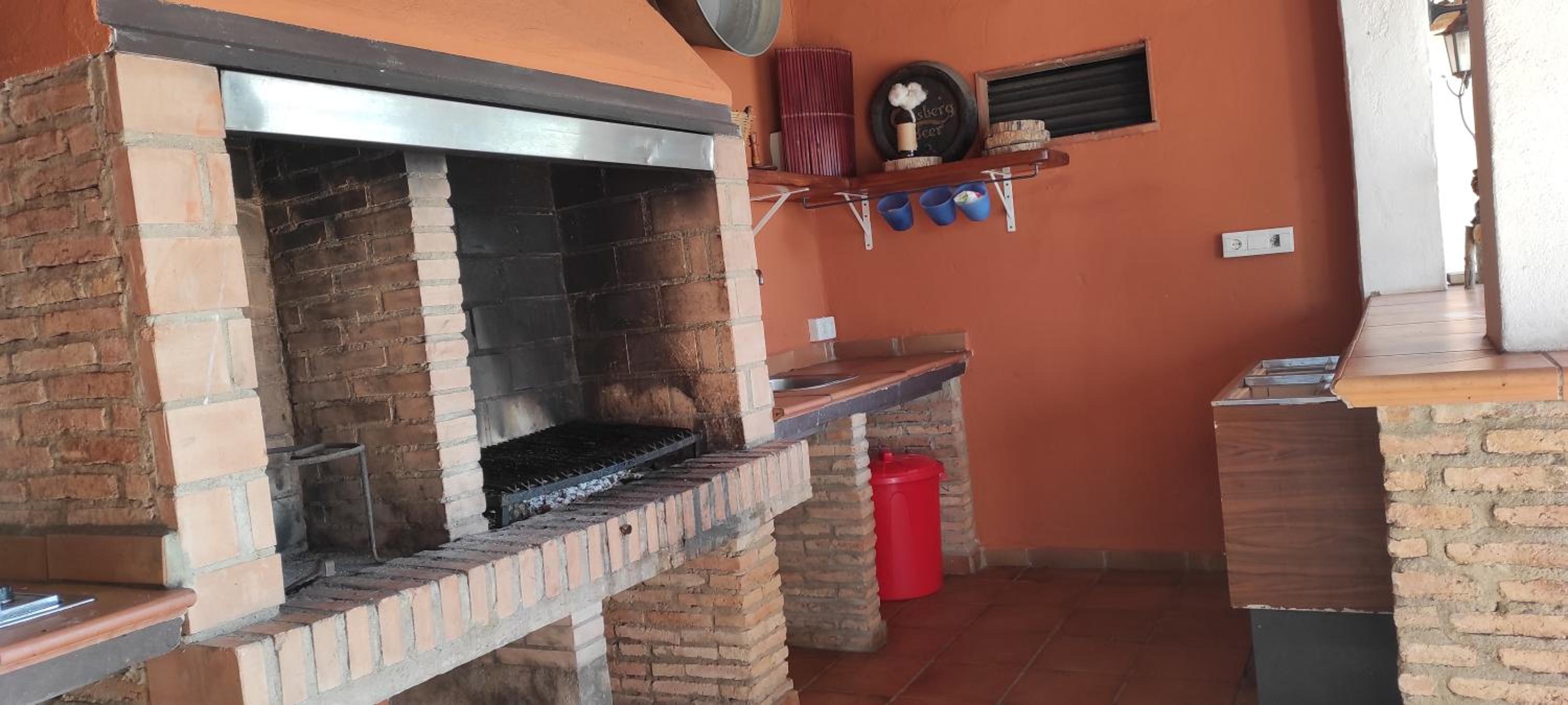 LA TITANA