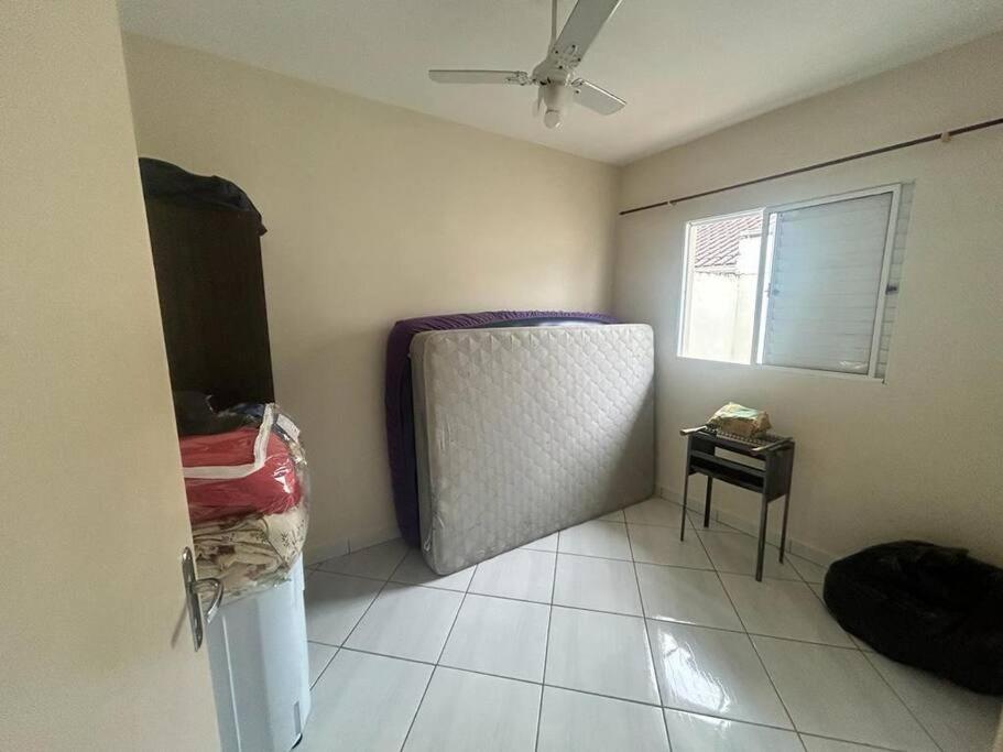Casa em condomínio itanhaem