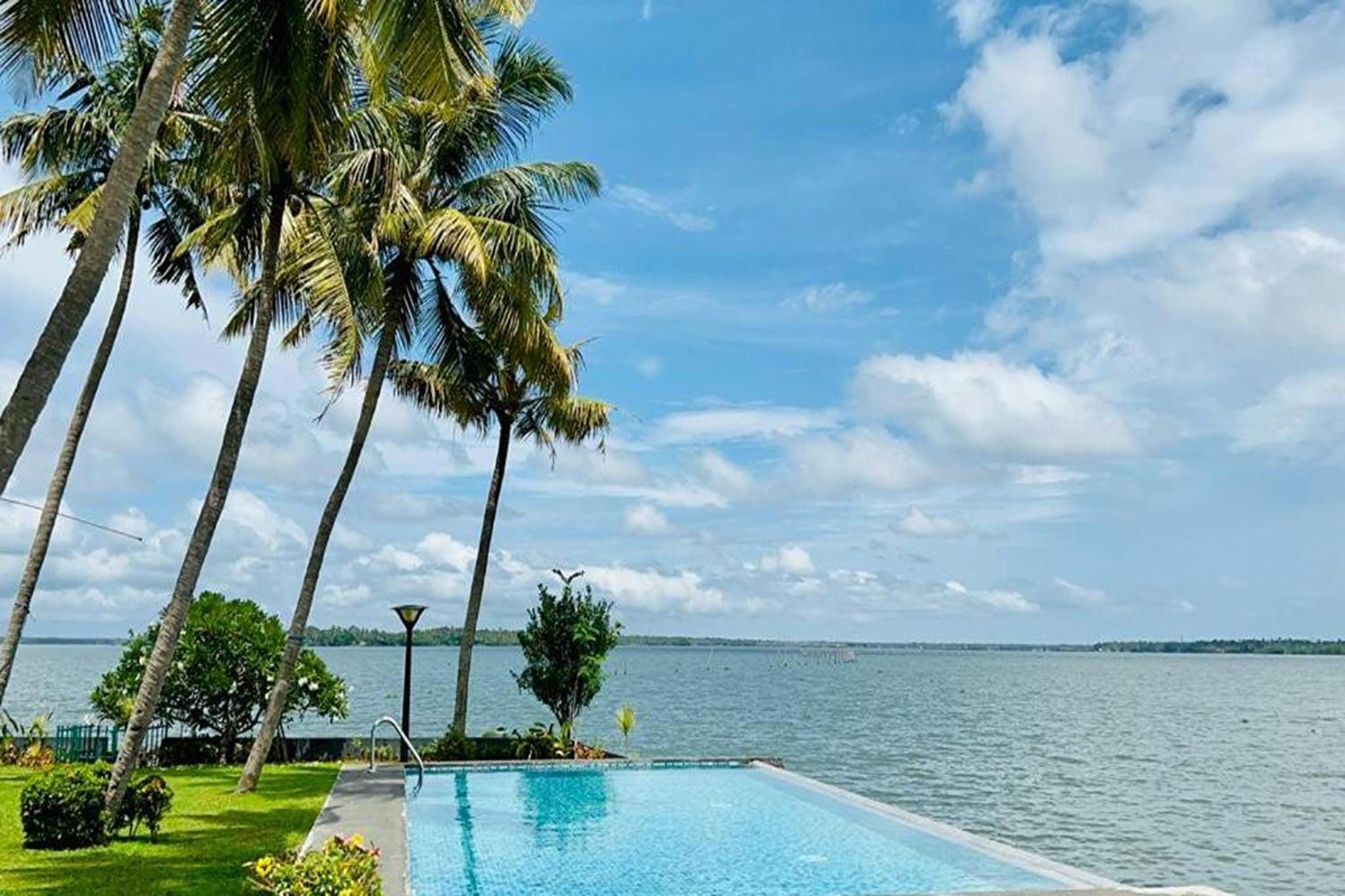Waters Edge Kochi - a VKation Experience view 2