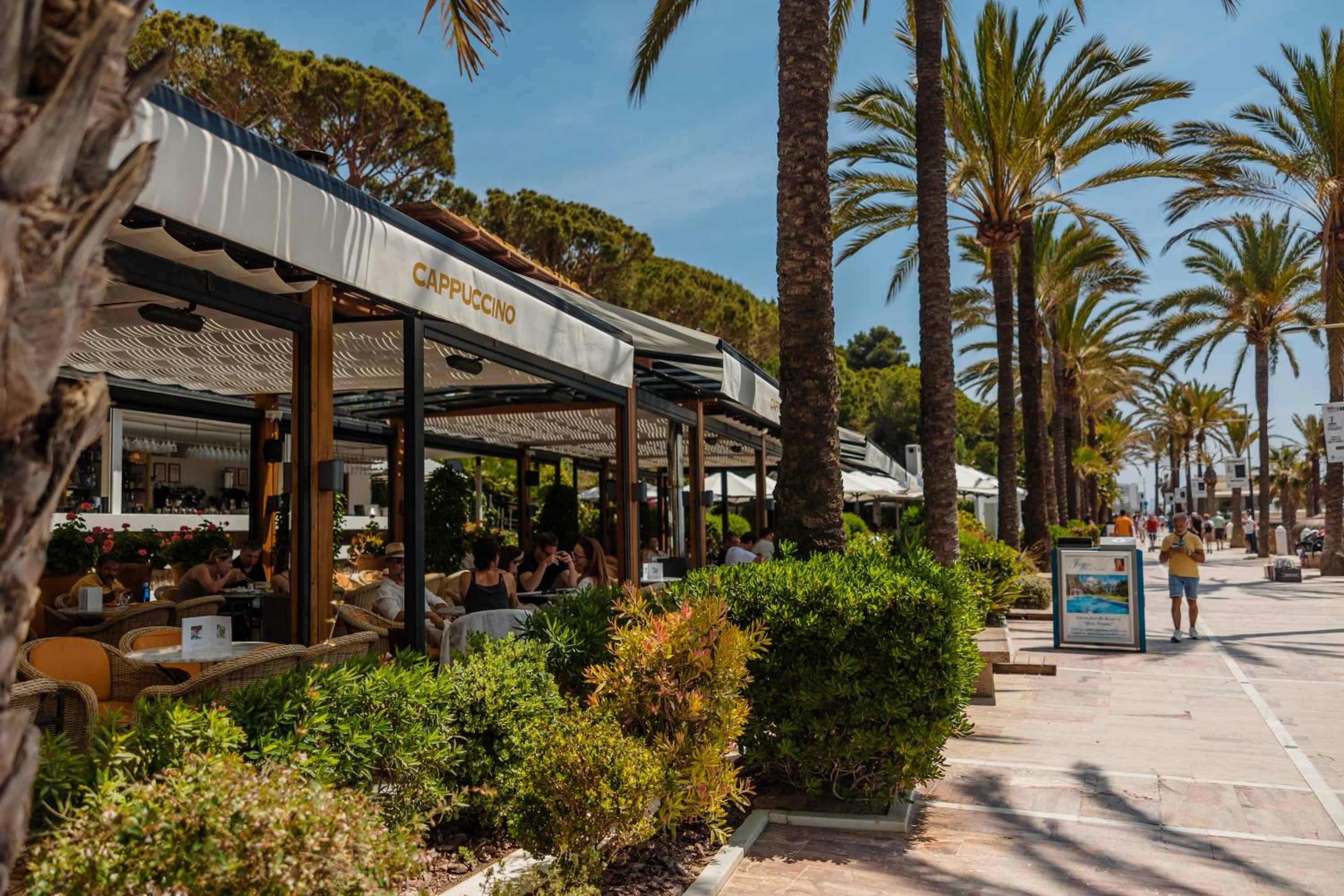 Apartment in the centre of Marbella with private parking space