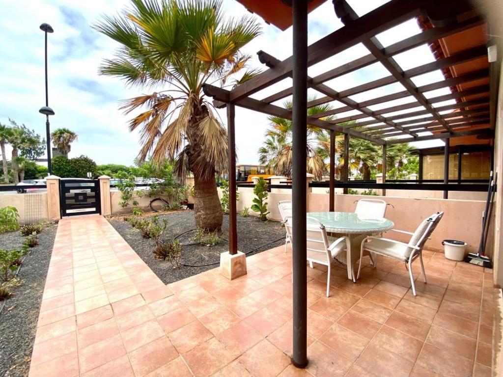 Tara Kutir by Sea You There Fuerteventura