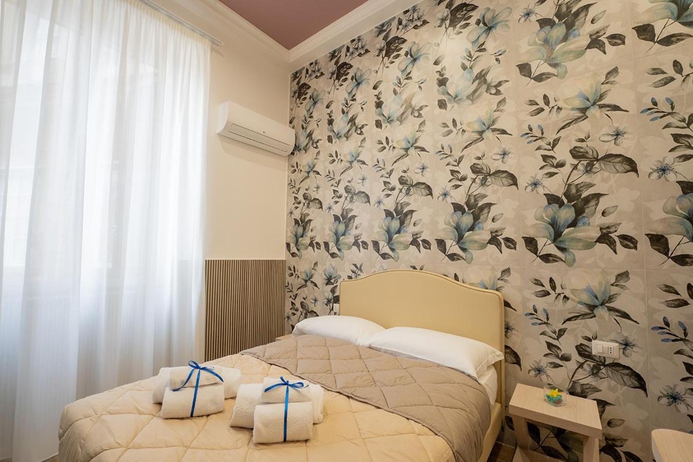 P.C. Boutique H. De Gasperi, Napoli Centro, by ClaPa Group