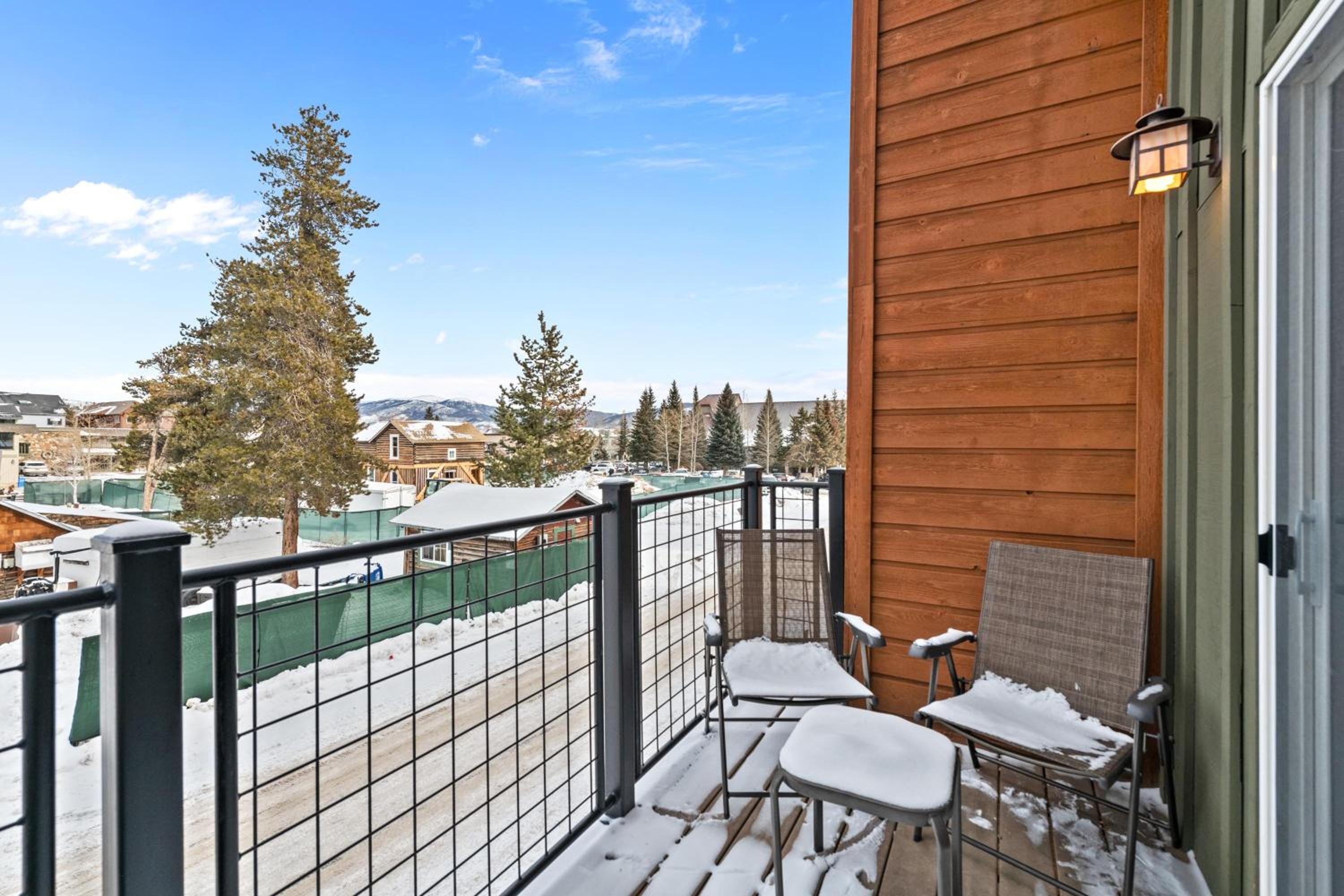 539 Granite St view 5