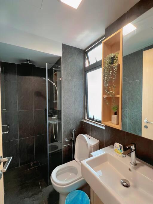 7PX 2BR Family Gathering Loft @ Colony, Near Quill City Mall & Monorail