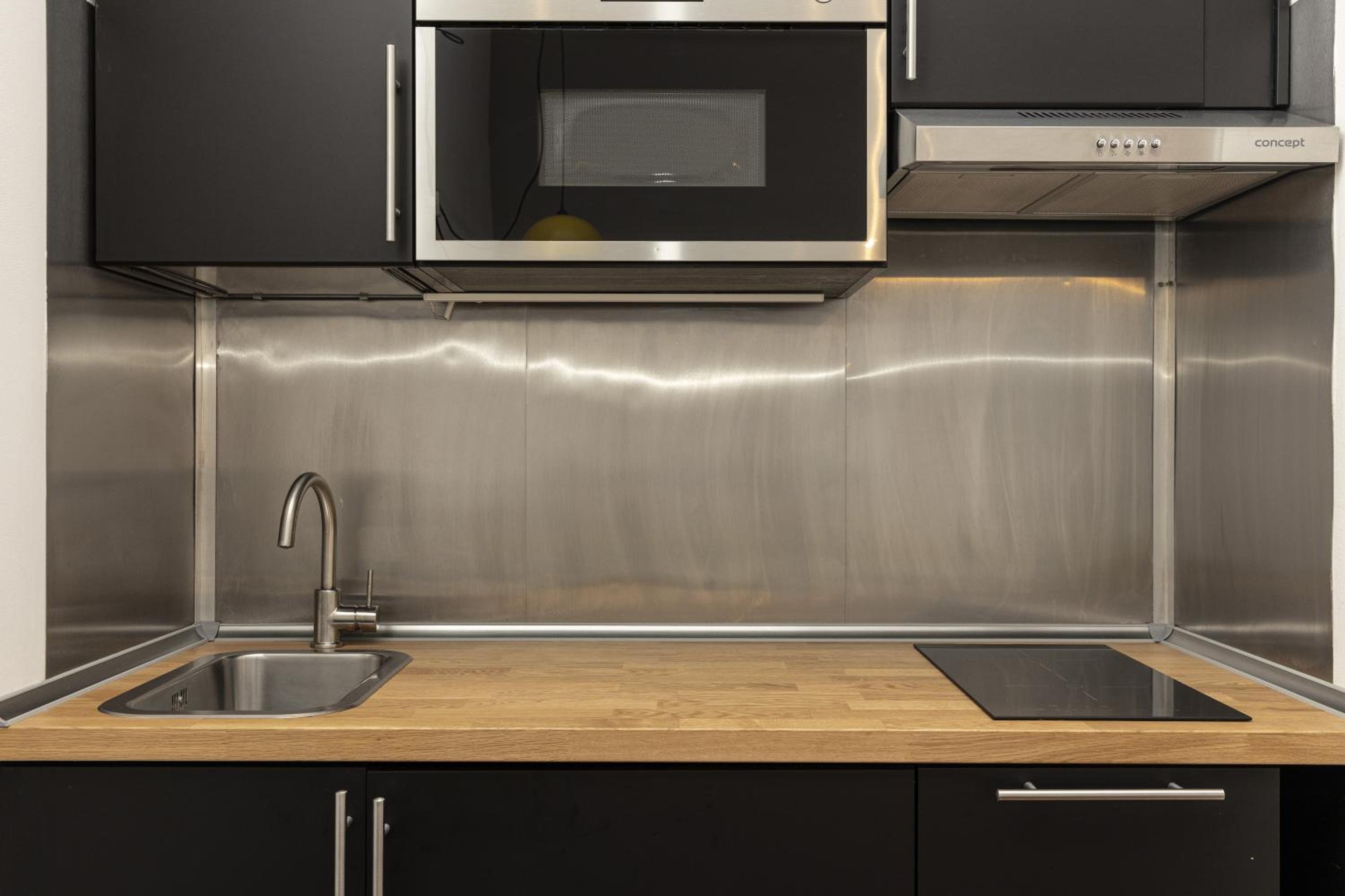 Xenia Apartments - Cozy Luminous flat near Navigli