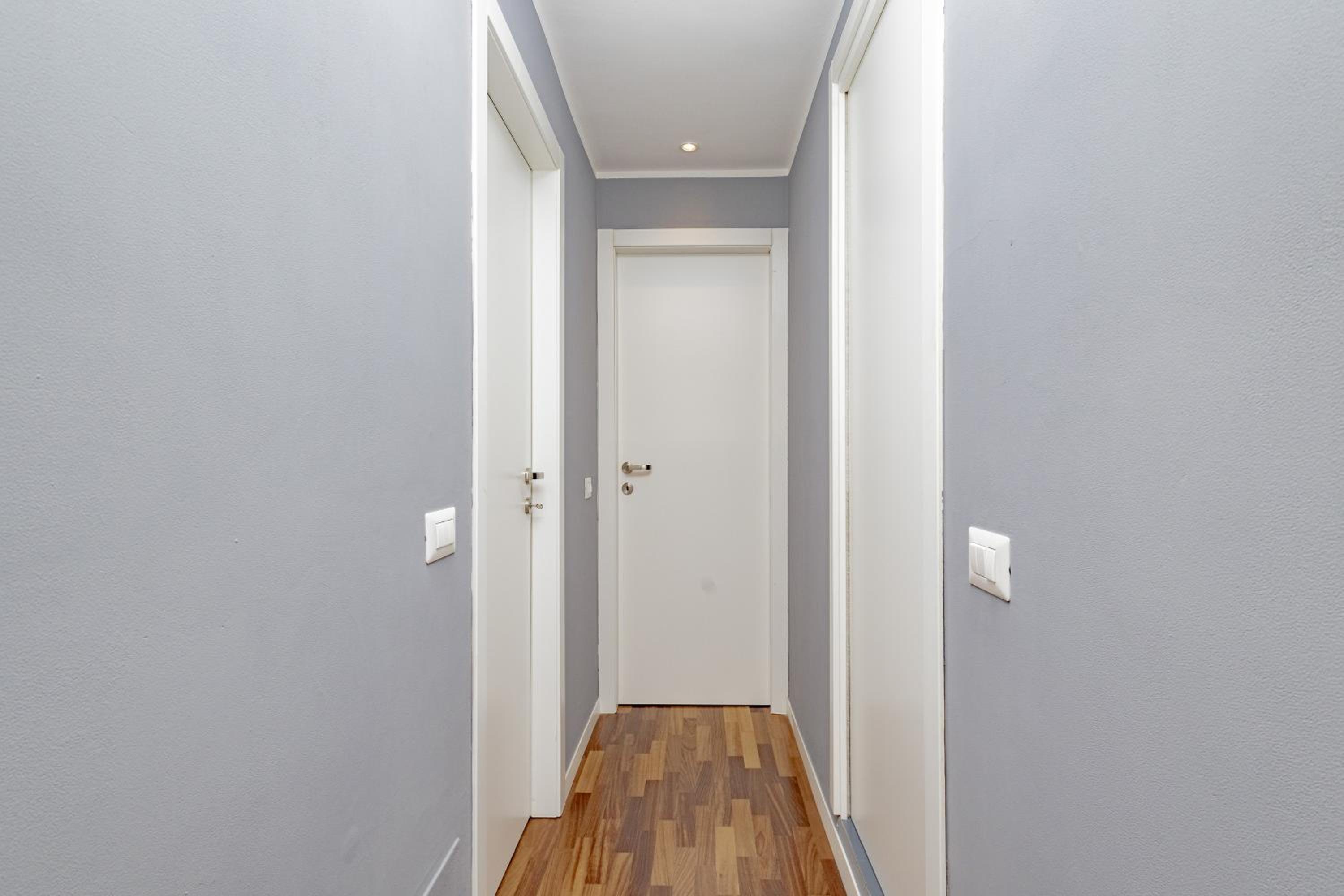 Xenia Apartments - Cozy Luminous flat near Navigli