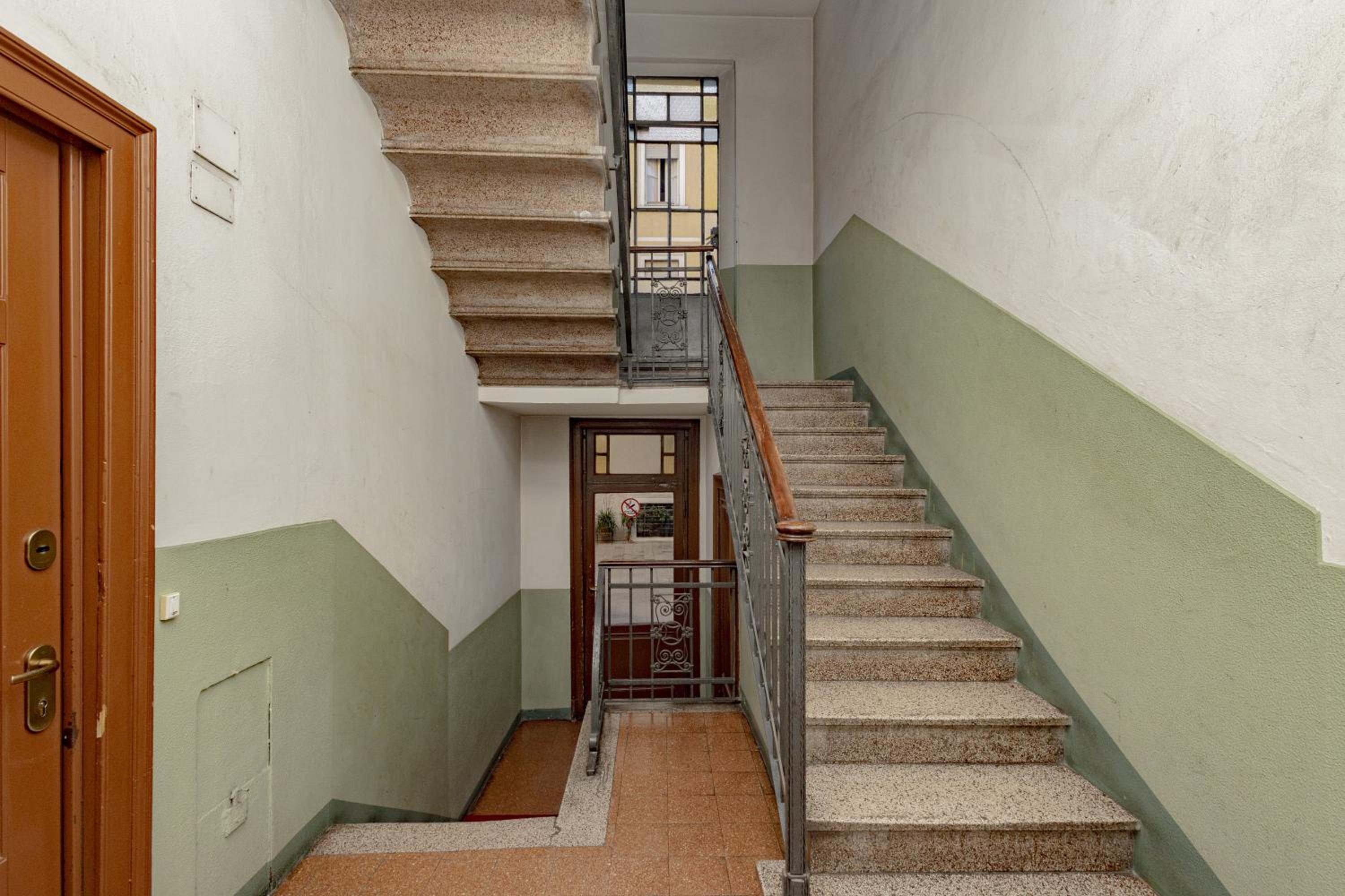 Xenia Apartments - Cozy Luminous flat near Navigli