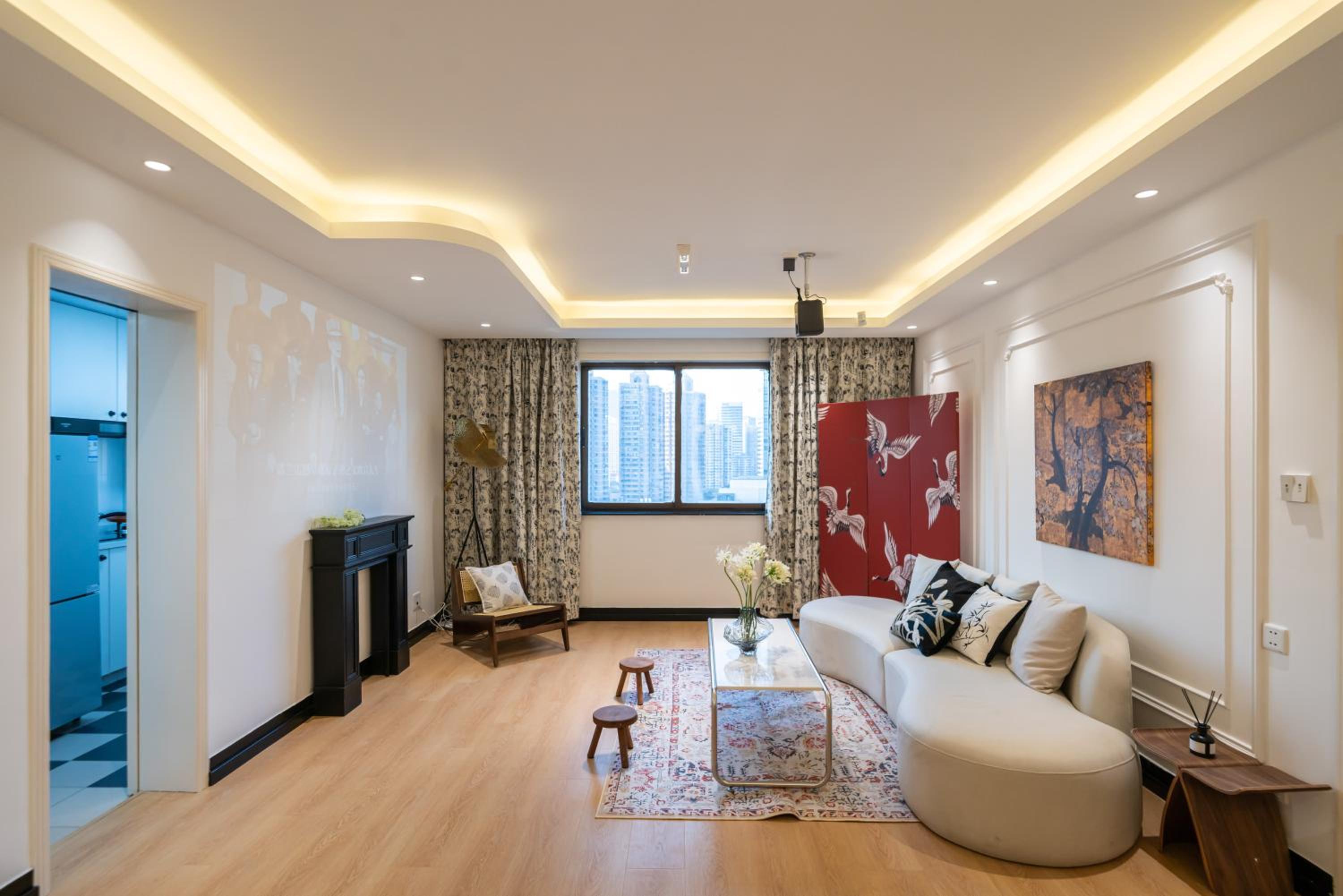 Yi Du Home with City View - Family Suite 500m to Nanjing West Rd Near People's Square -Credit Cards Accepted