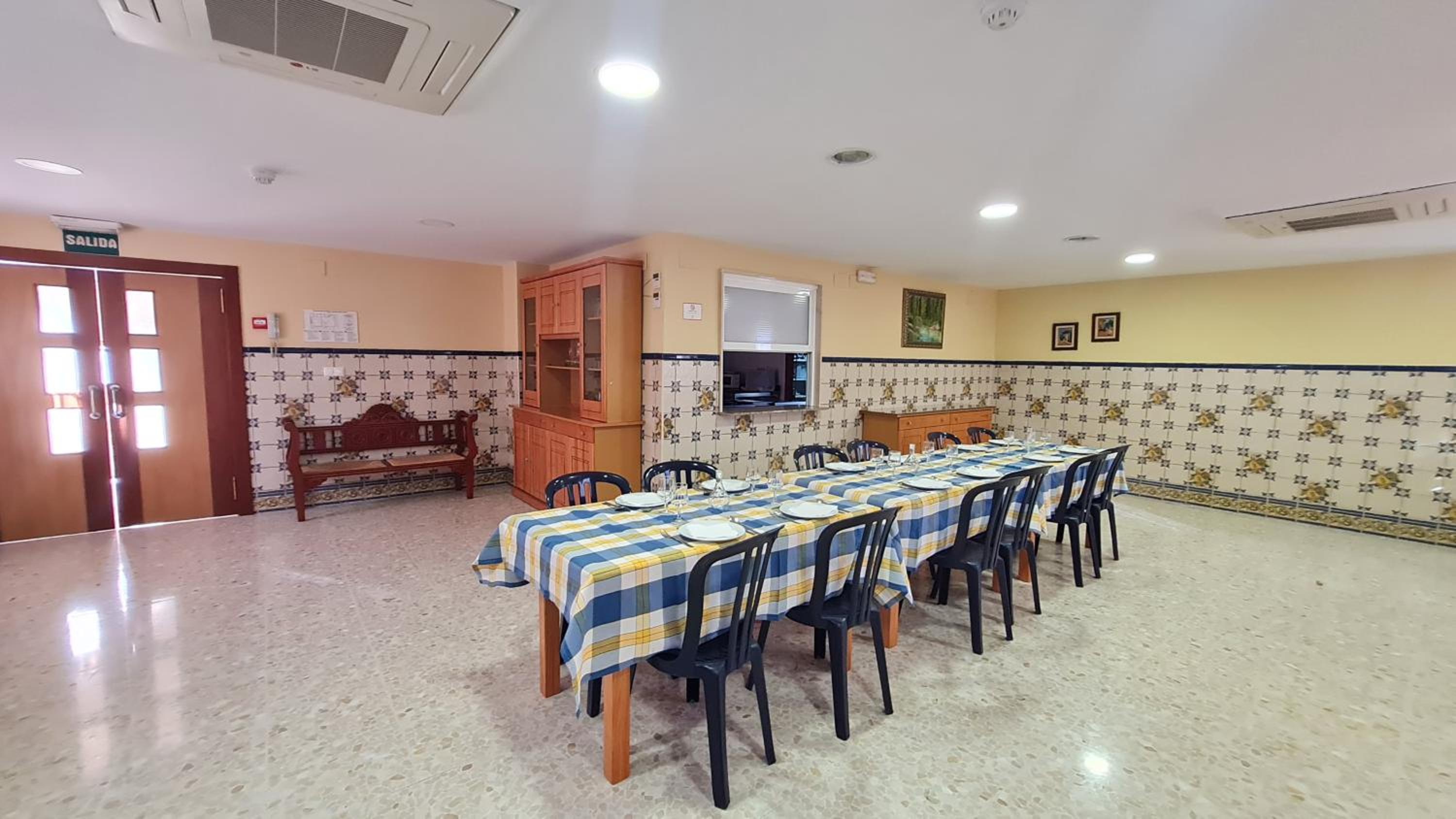 ALBERGUE LA TIÑOSA