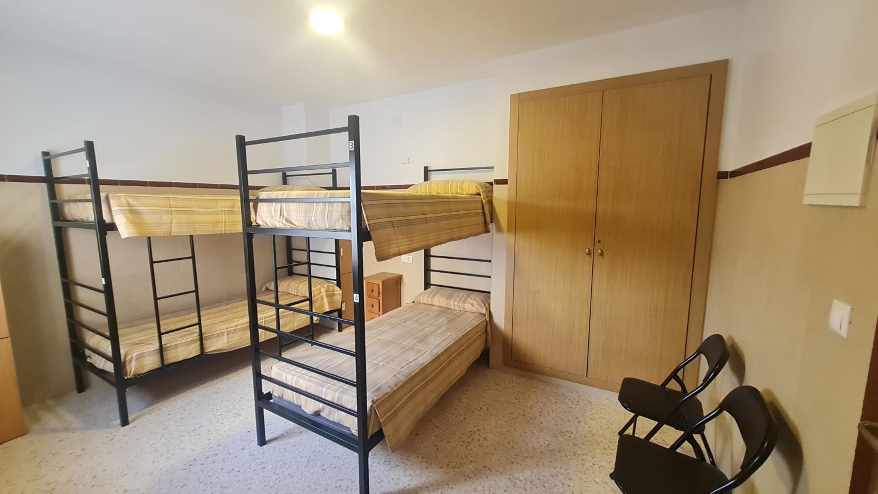 ALBERGUE LA TIÑOSA