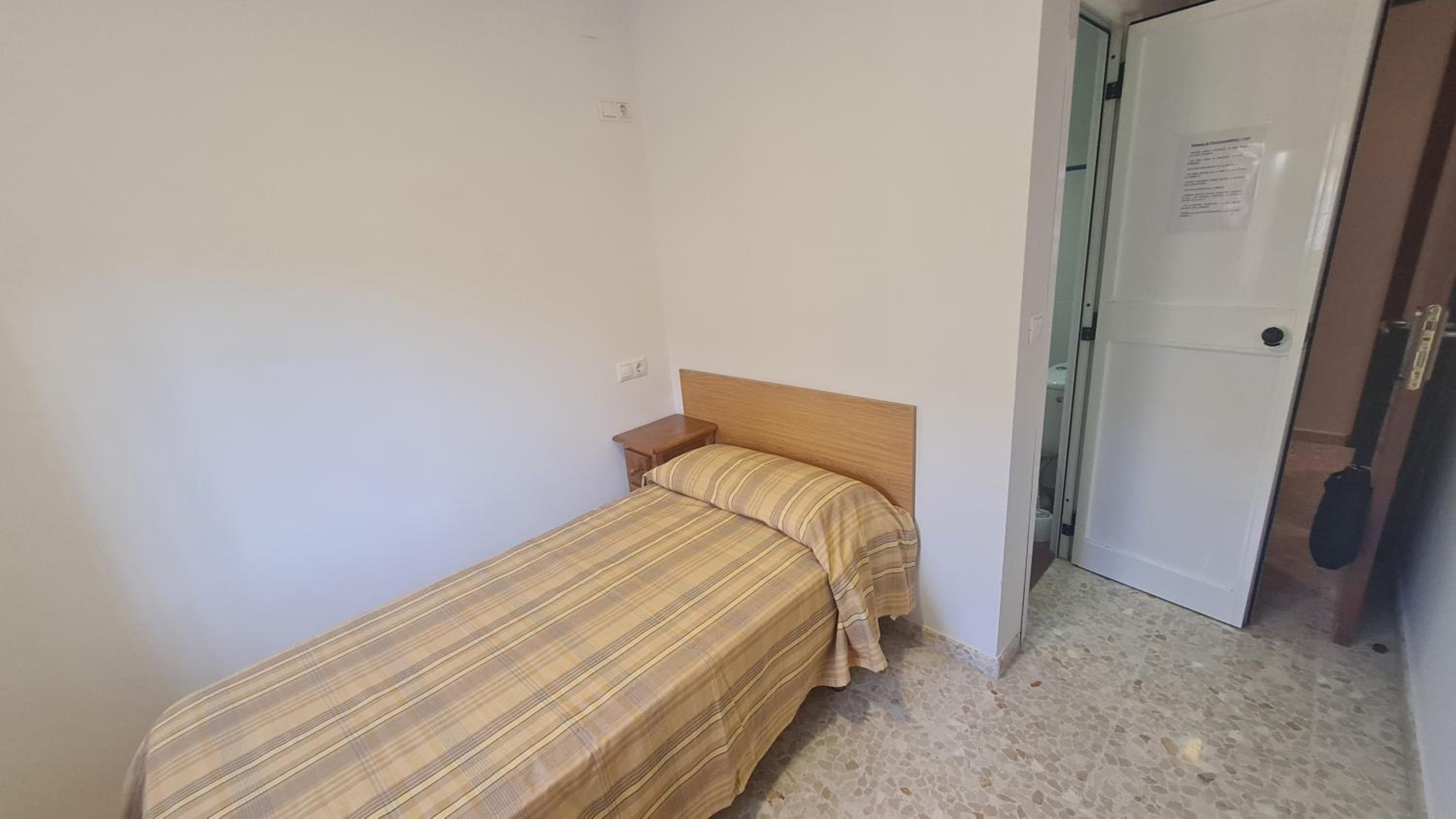 ALBERGUE LA TIÑOSA