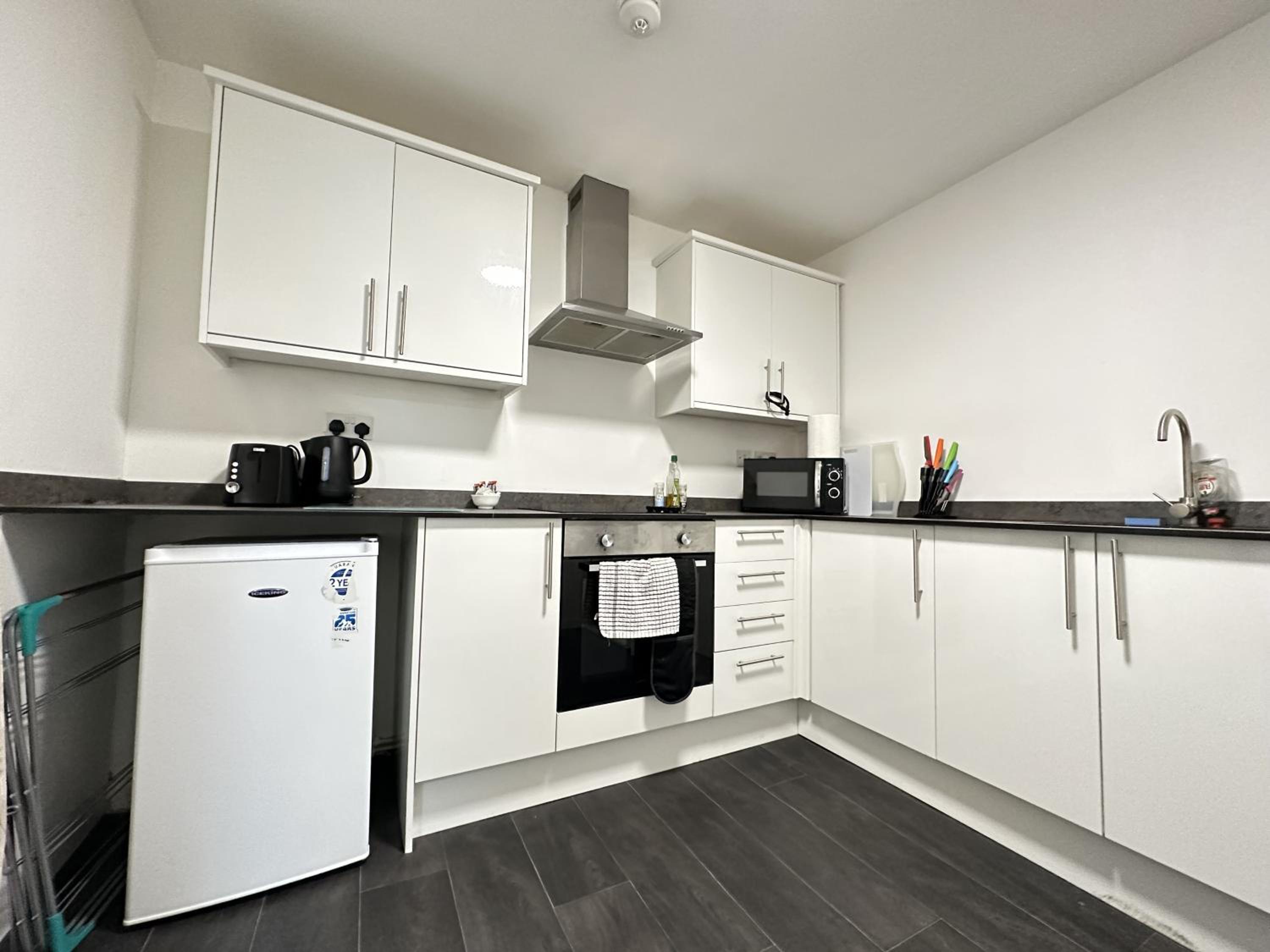 Cosy Studio Escape in Ilkeston with Netflix view 2