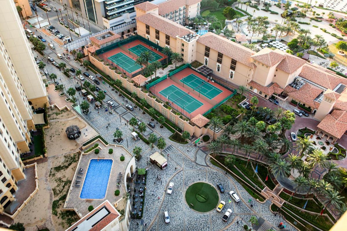 Dubai Marina 1BR with amazing sea view at Murjan 2