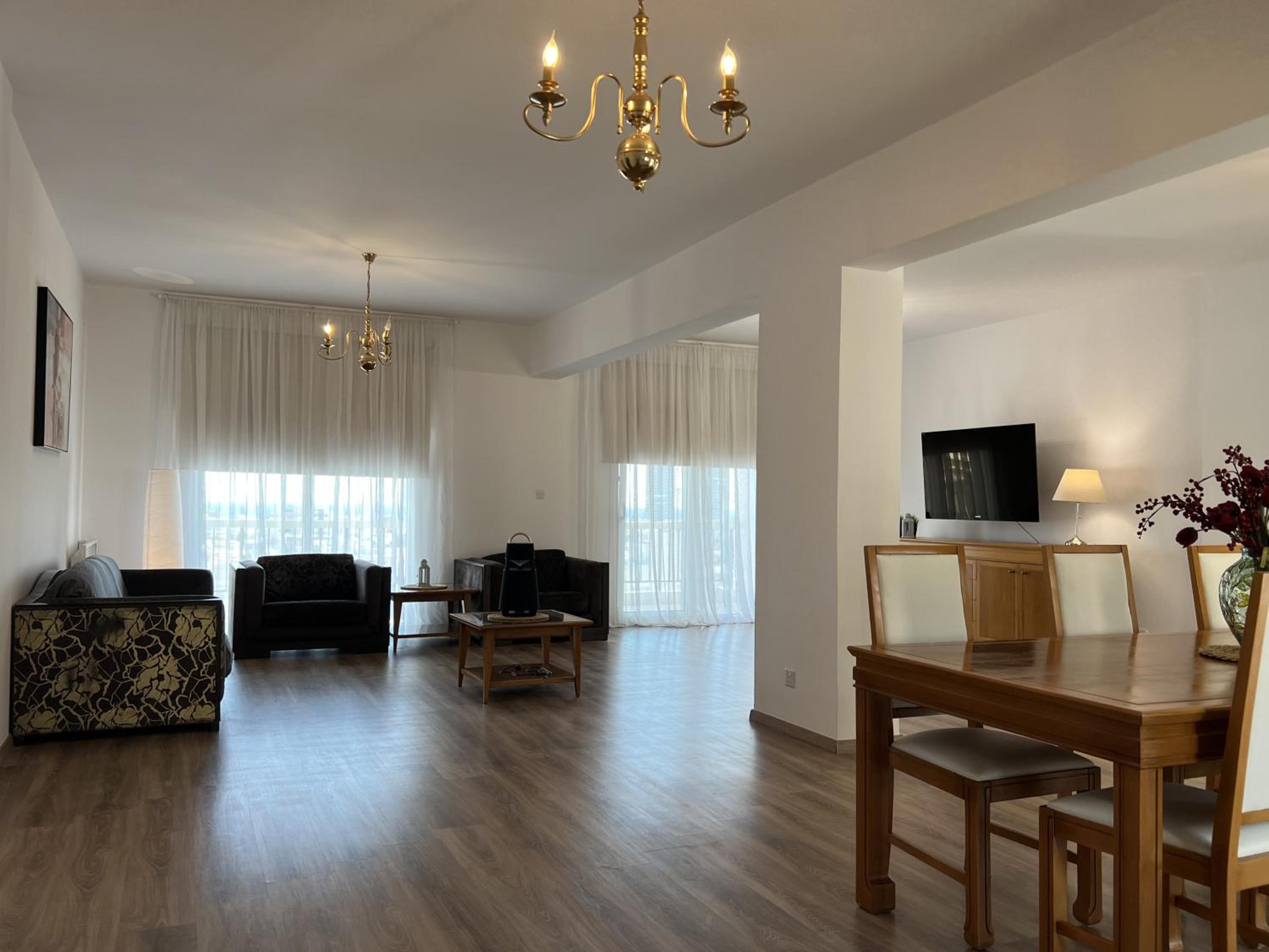 Sunny Rooms