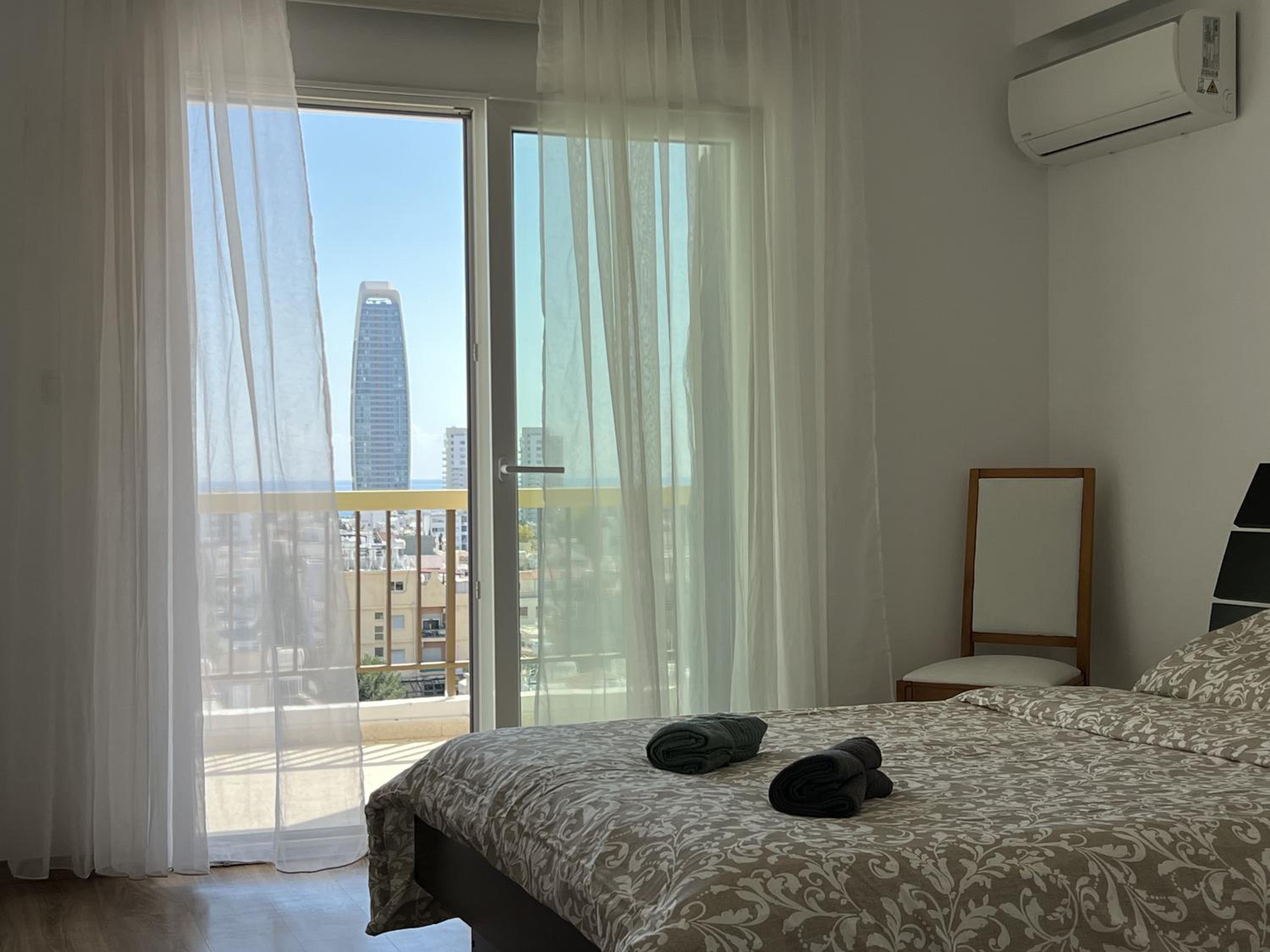 Sunny Rooms