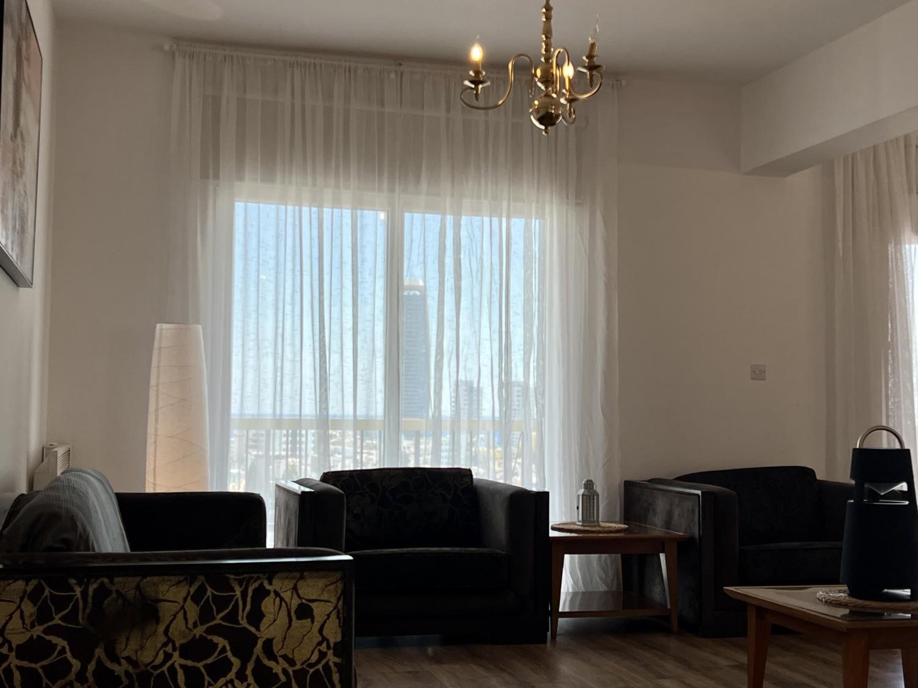 Sunny Rooms