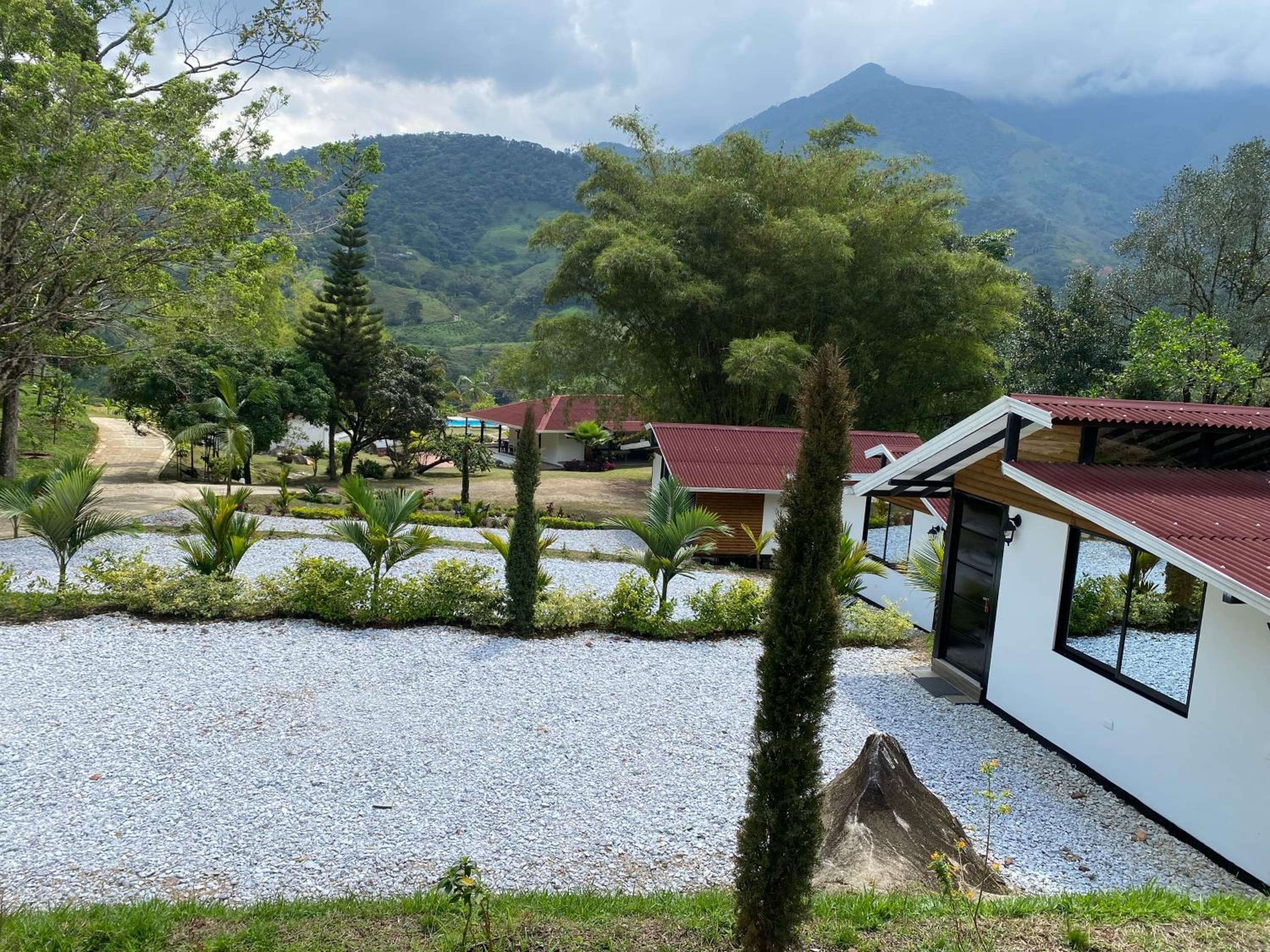 CRISTALES DEL RIO RESORT