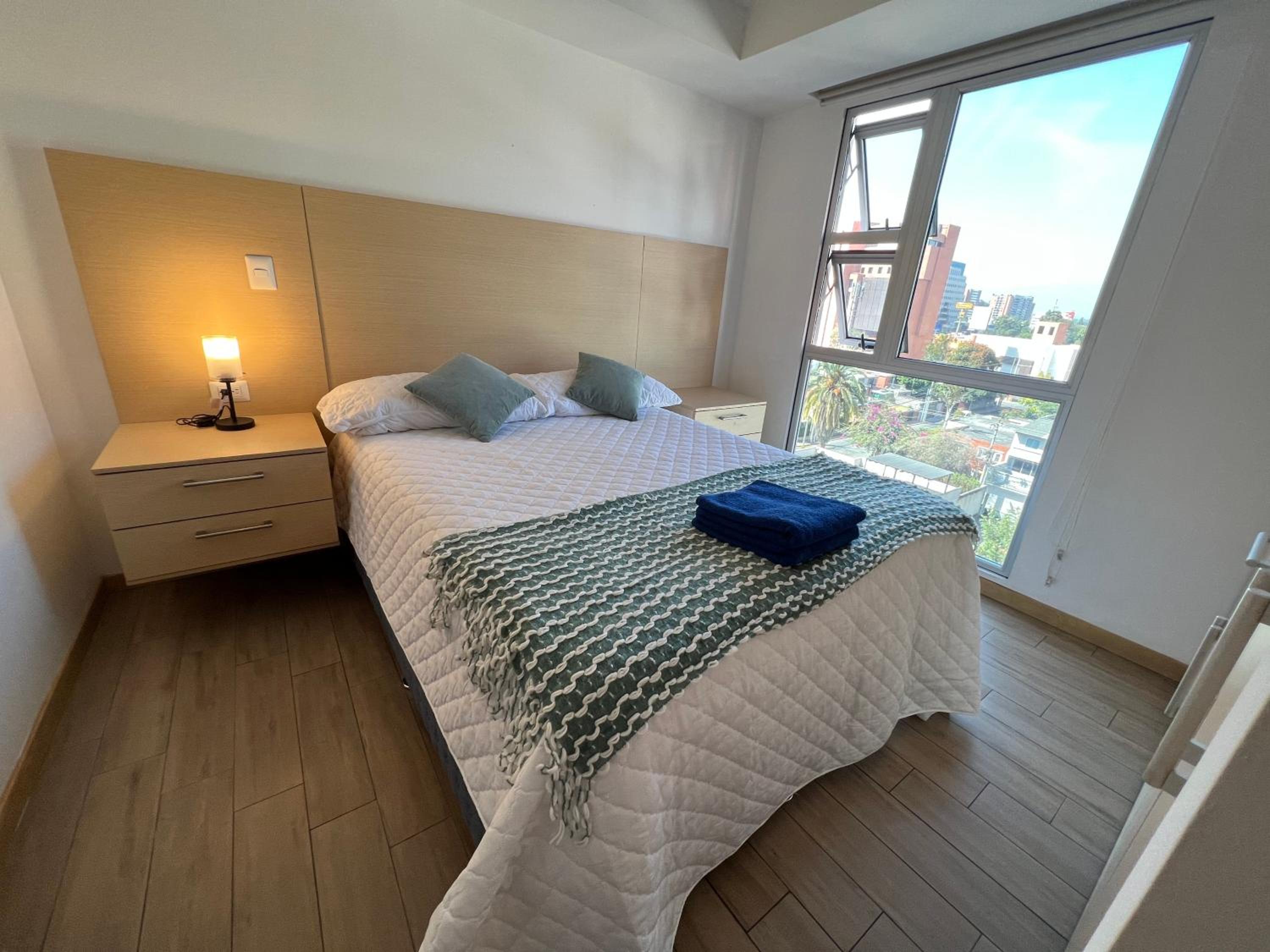 Cityhaus apartment zone 10 near hotel area view 5