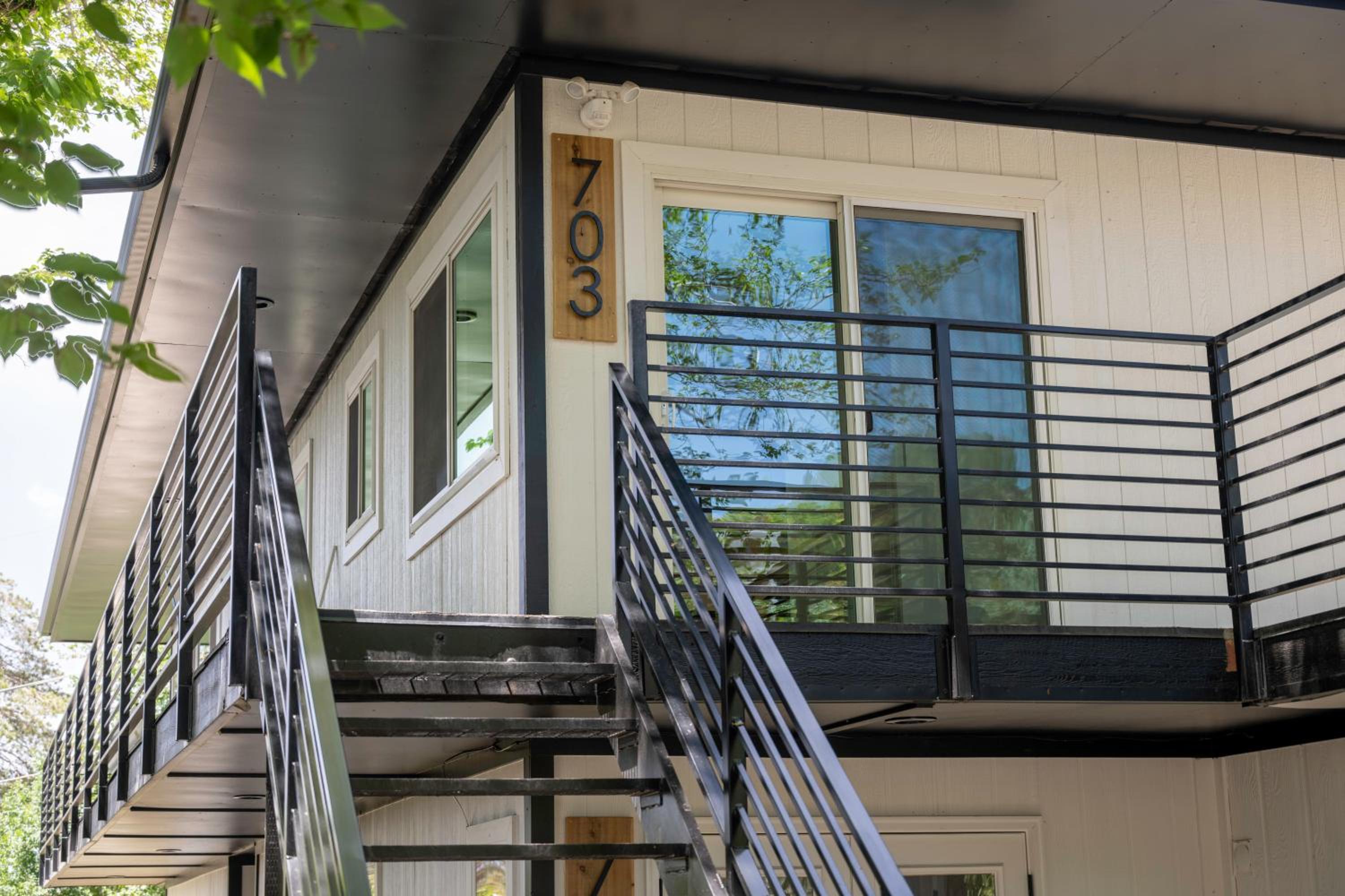 Hotel Stay-dream-explore In 3-br Home With Hot Tub Near Dt