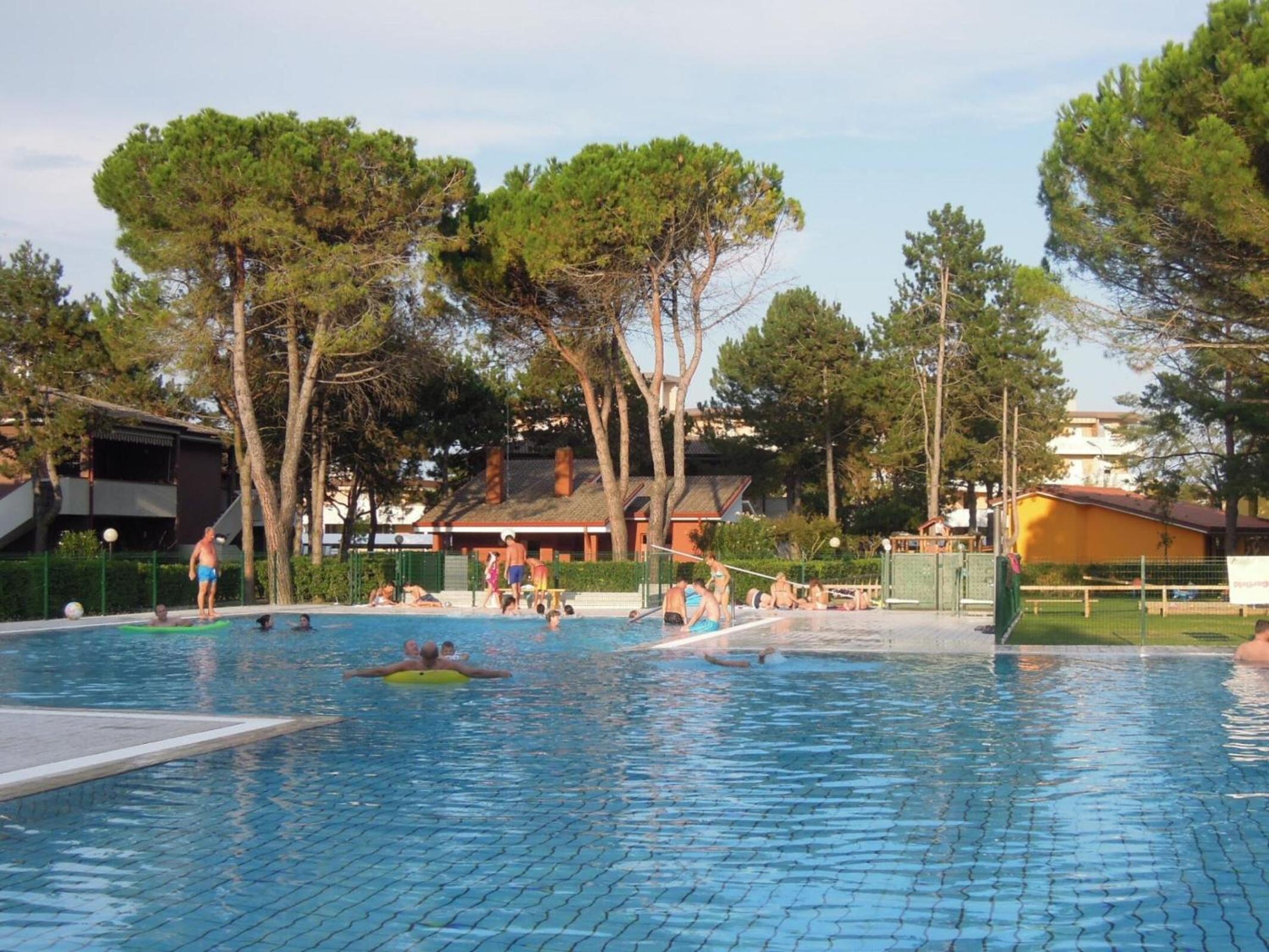 Cozy flat with garden and swimming pools-Beahost view 4