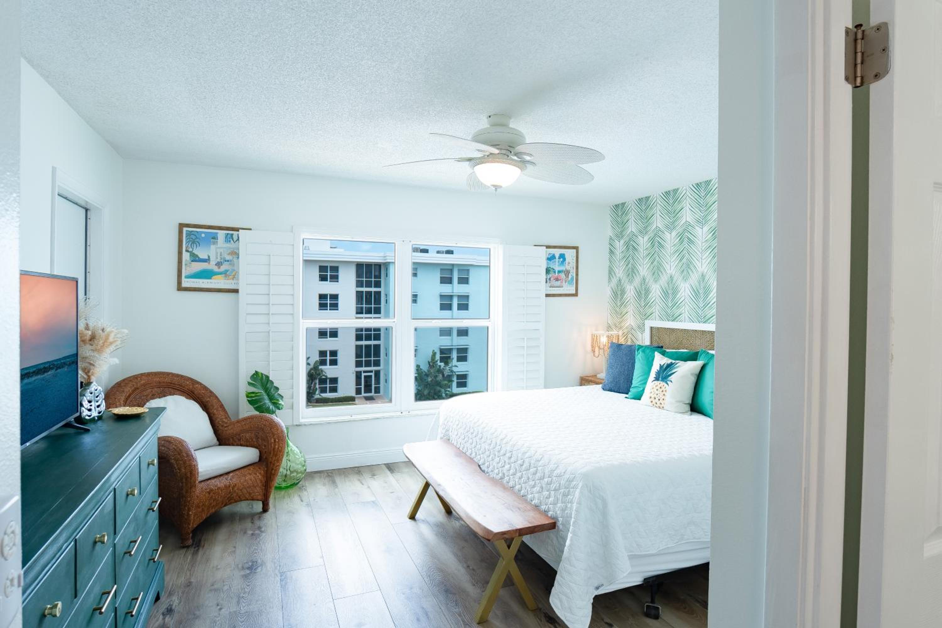 Stunning coastal condo with ocean and pool views from the balcony!