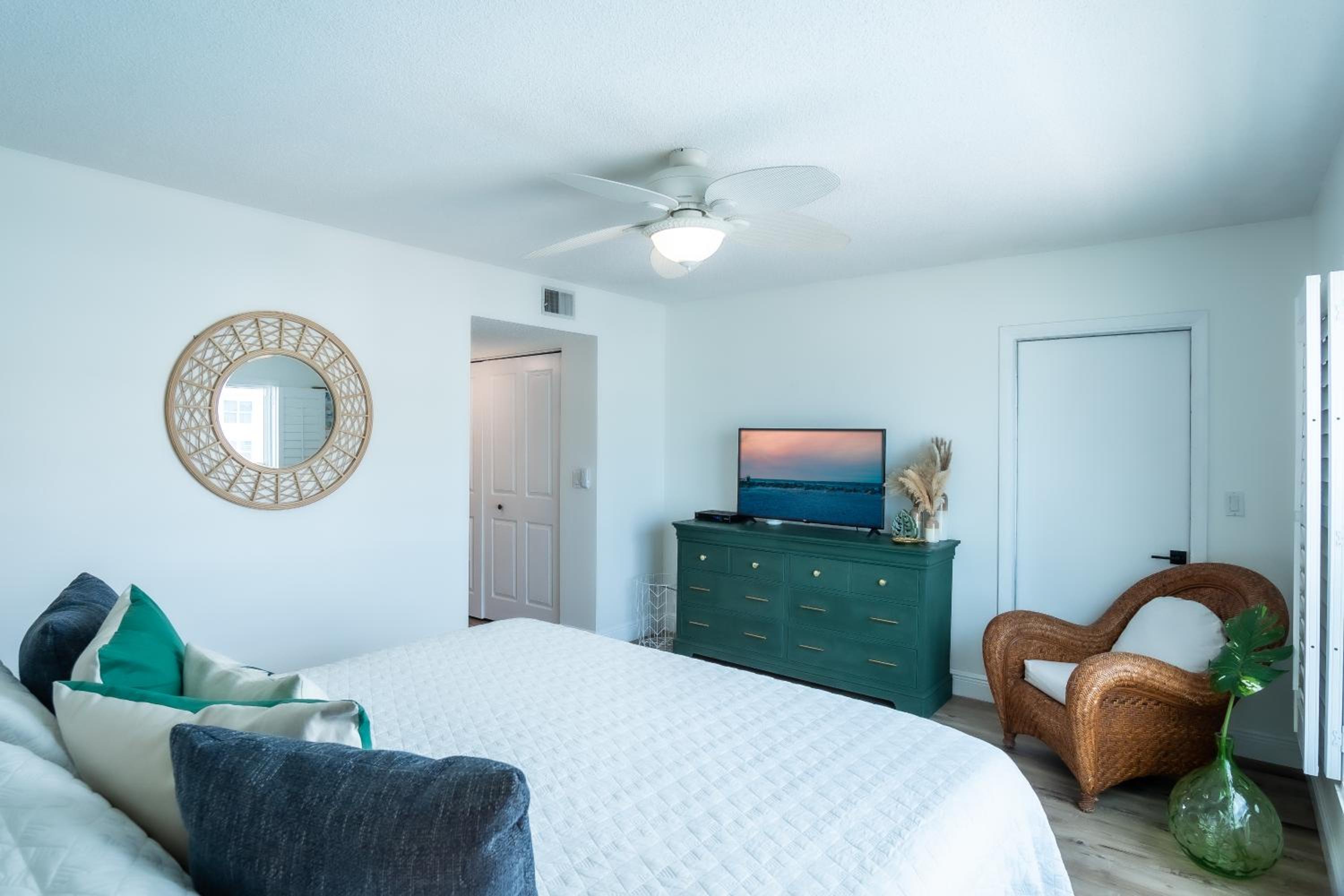 Stunning coastal condo with ocean and pool views from the balcony!