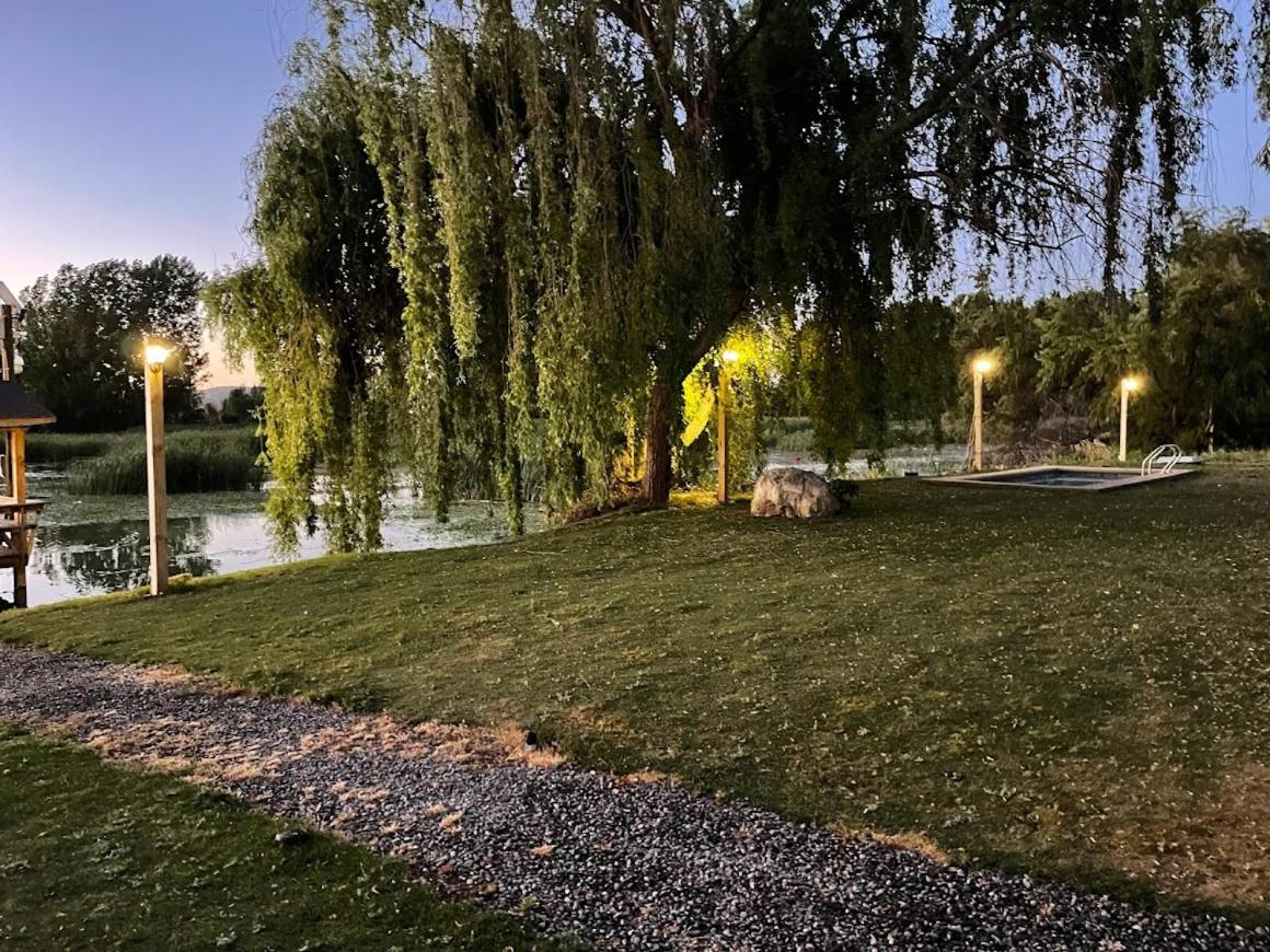 Casa a orillas del Lago Rapel con Kayak y Jacuzzi